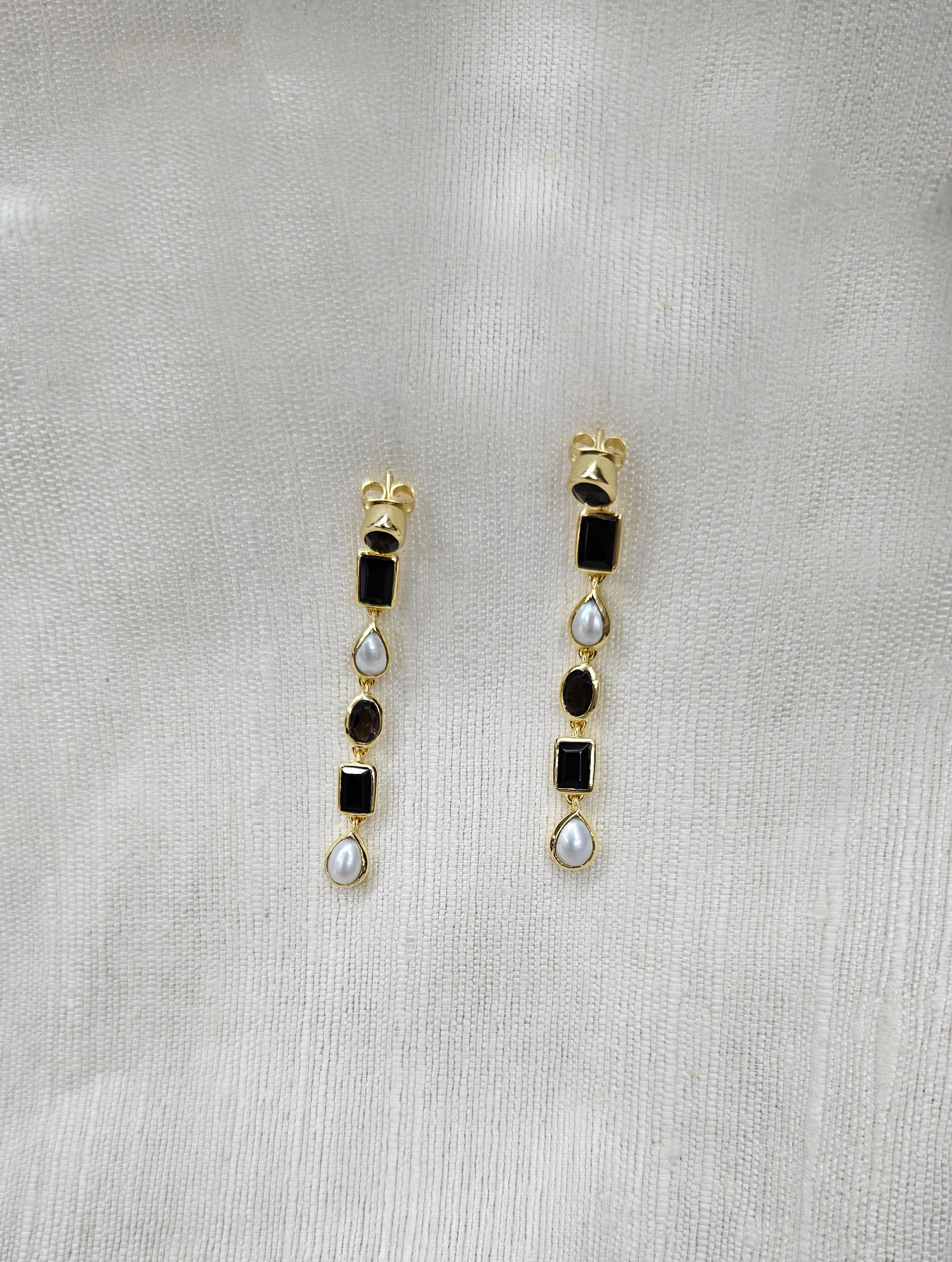 Aarya Earrings - Night - Image 3