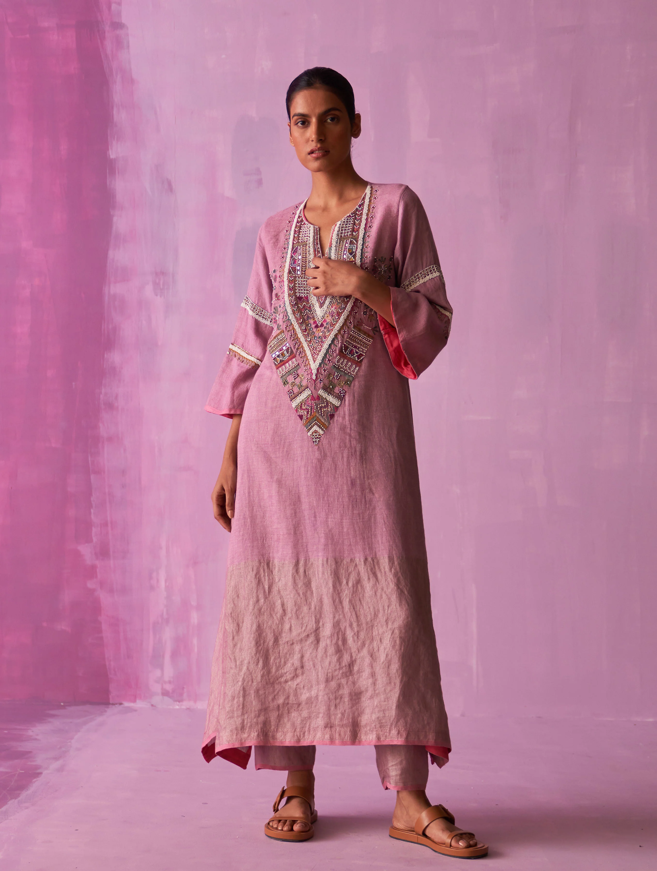 Afra Hand-Embroidered Kurta - Lavender - Image 6