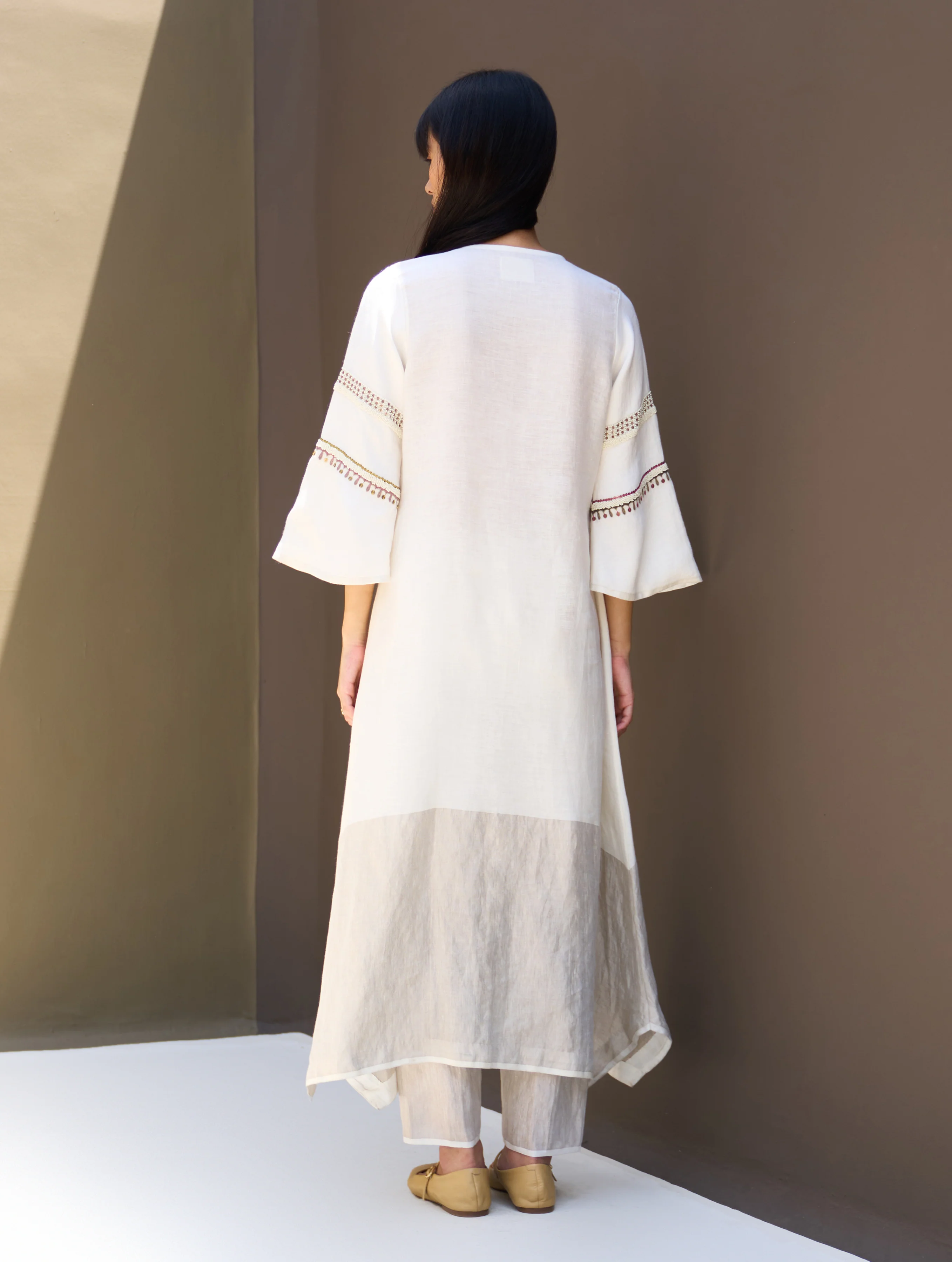 Afra Hand-Embroidered Kurta Set - Ivory - Image 6