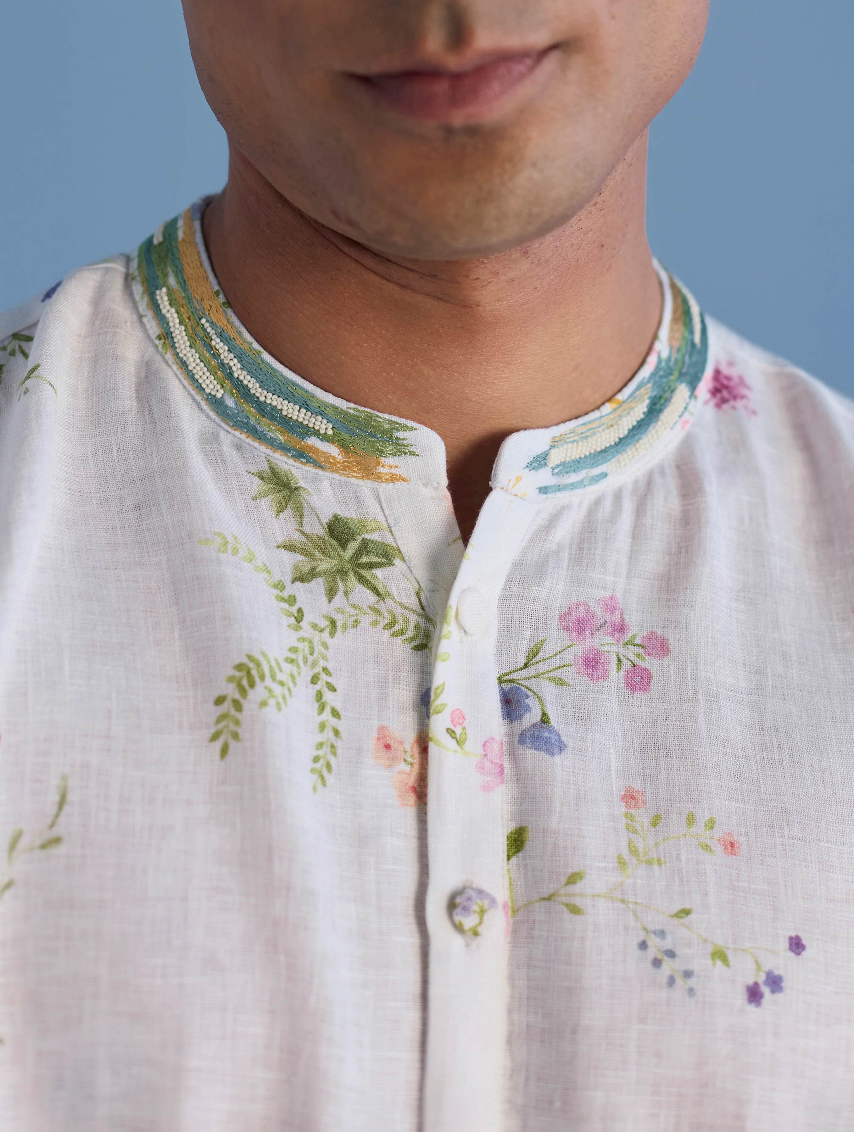 Ahan Floral Printed Kurta with Embroidered Collar - White - Image 4