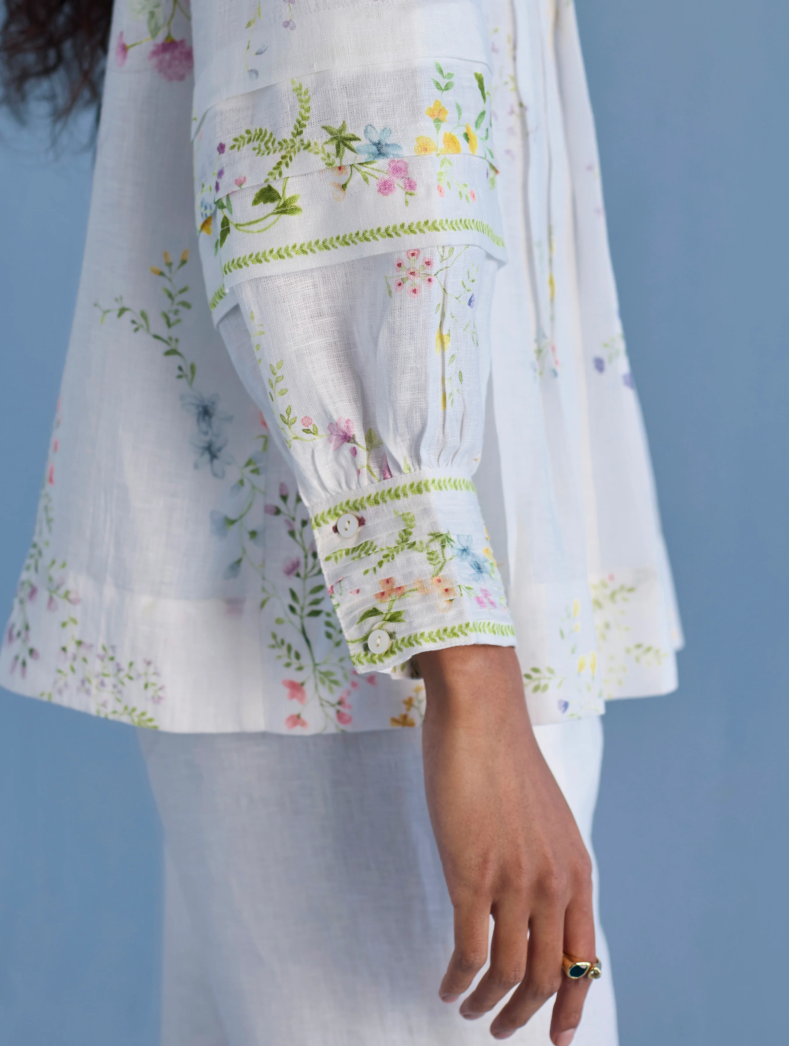 Akavi Pleated Floral Linen Co-ord Set - White - Image 5