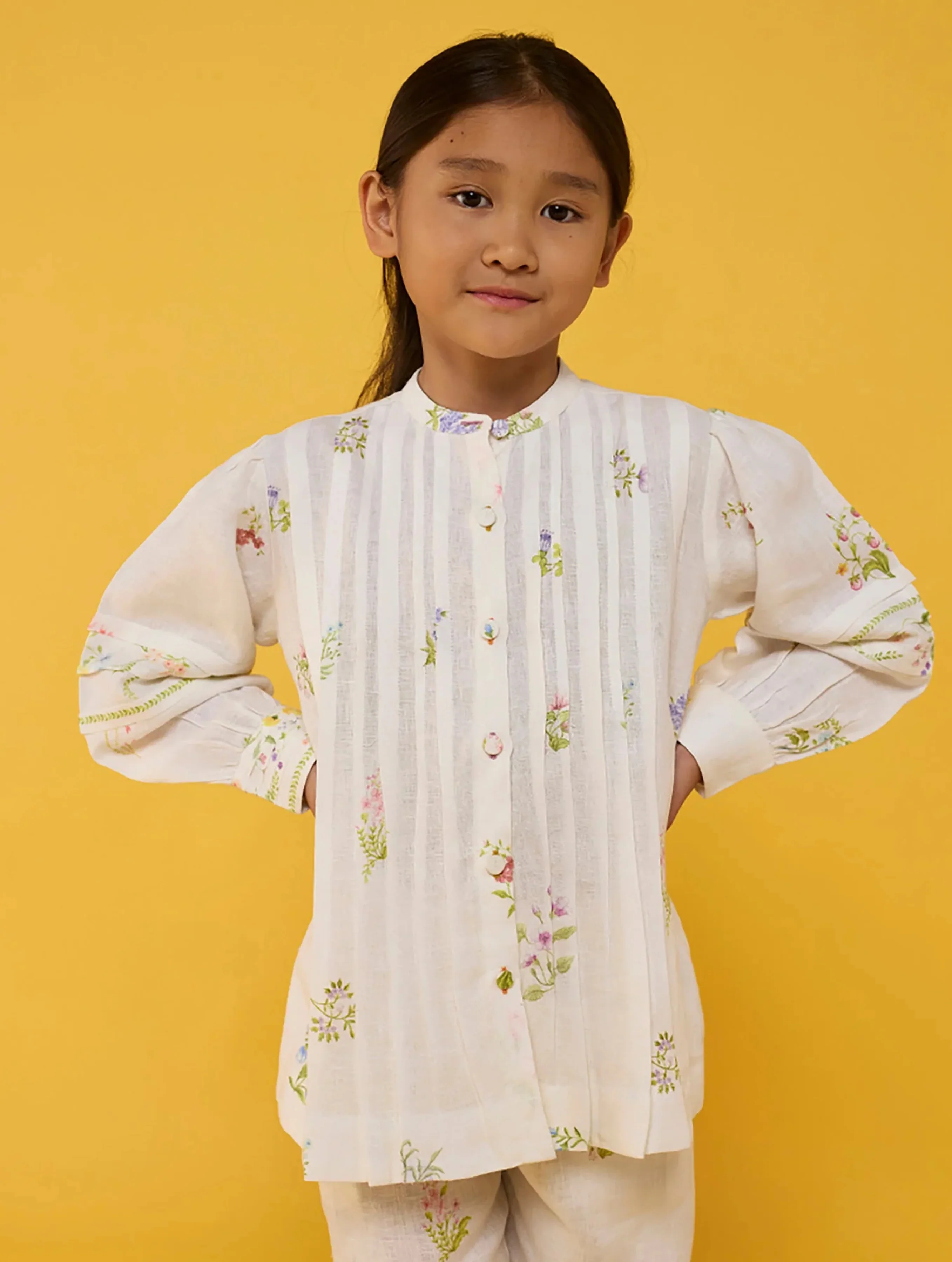 Akavi Pleated Floral Linen Shirt - White