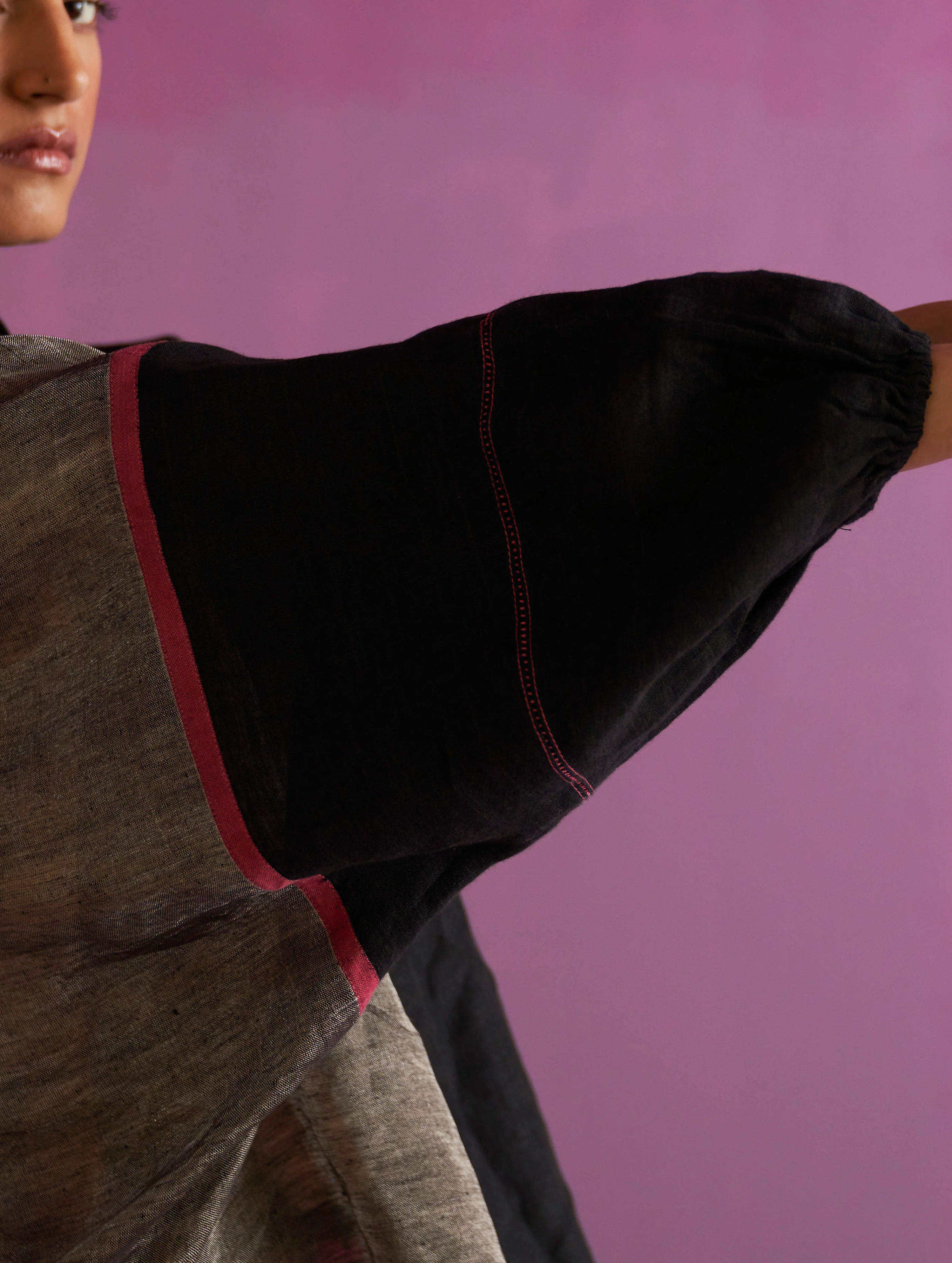 Ana Metallic Linen Top - Black - Image 7