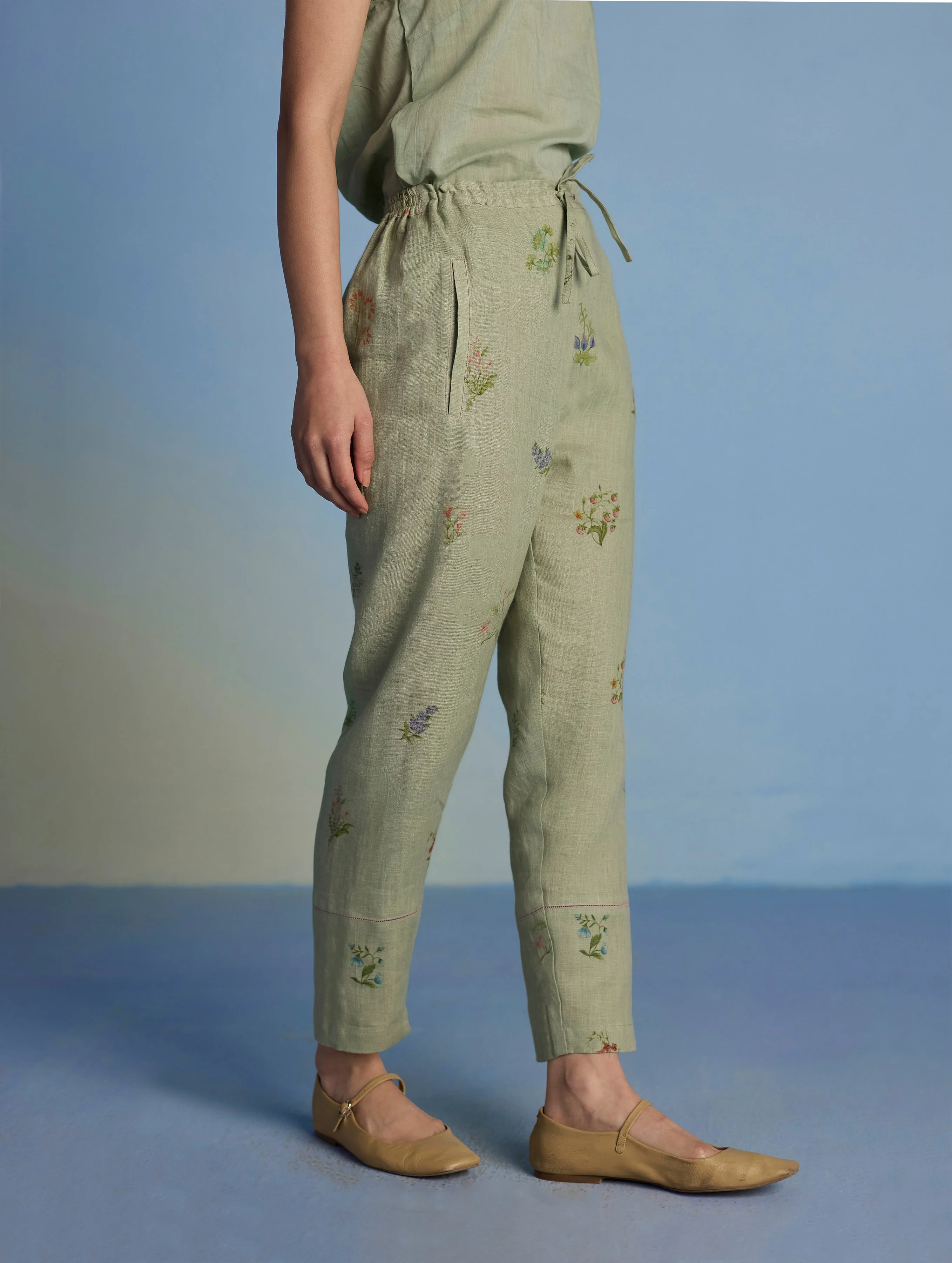 Aneya Patchwork Floral Linen Kurta Set - Mint - Image 13