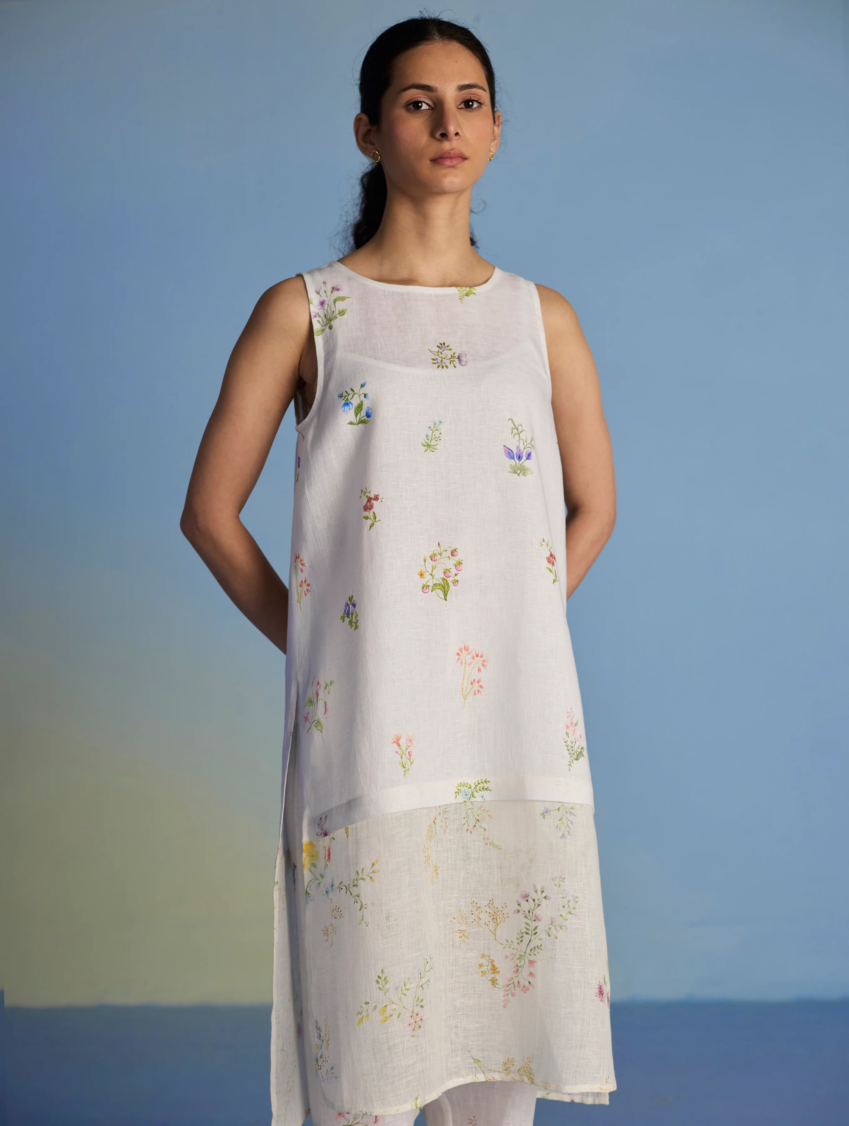 Aneya Patchwork Floral Linen Kurta - White - Image 6