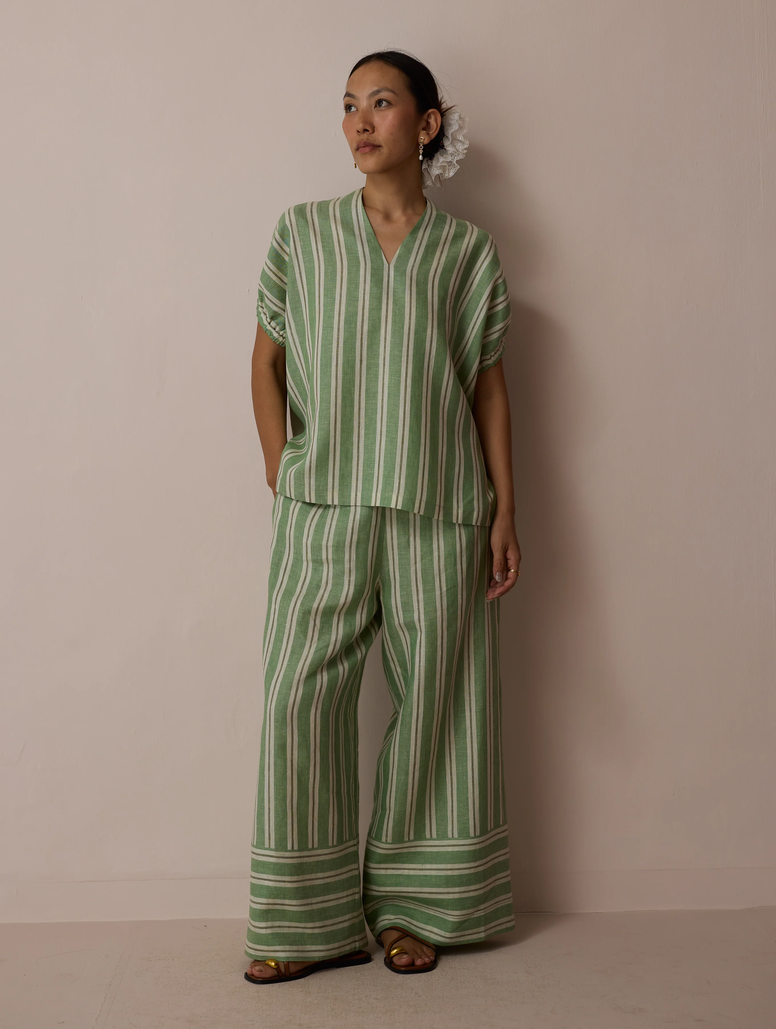Anne V-Neck Stripe Linen Top - Fern - Image 12