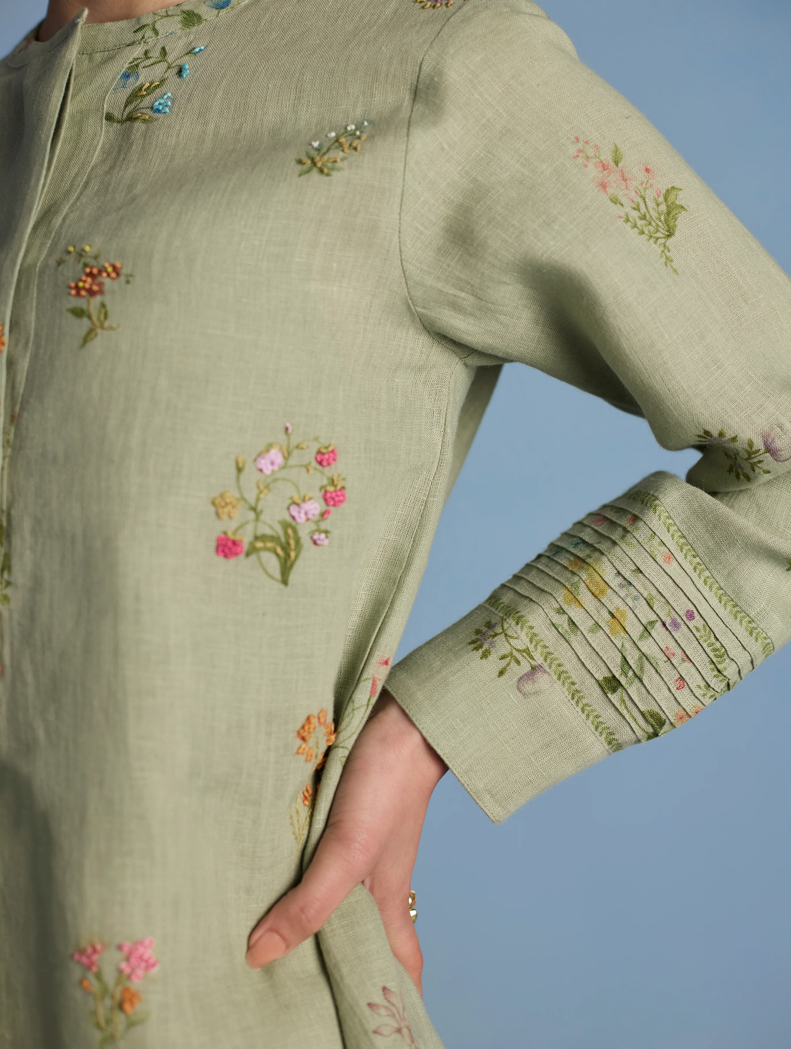 Anya Hand-Embroidered Floral Linen Kurta - Mint - Image 2