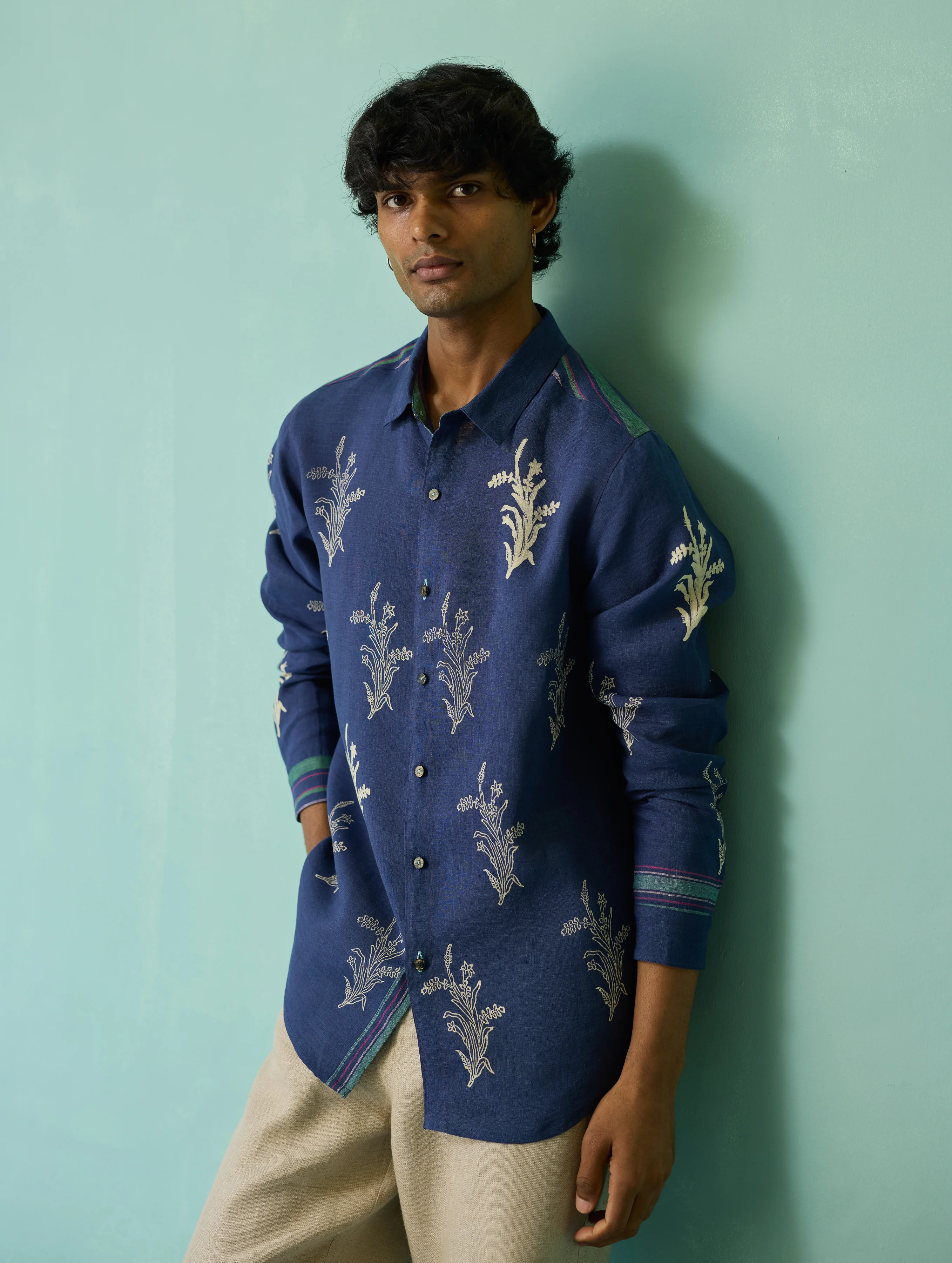 Arden Block-Printed Floral Shirt - Indigo - Image 5