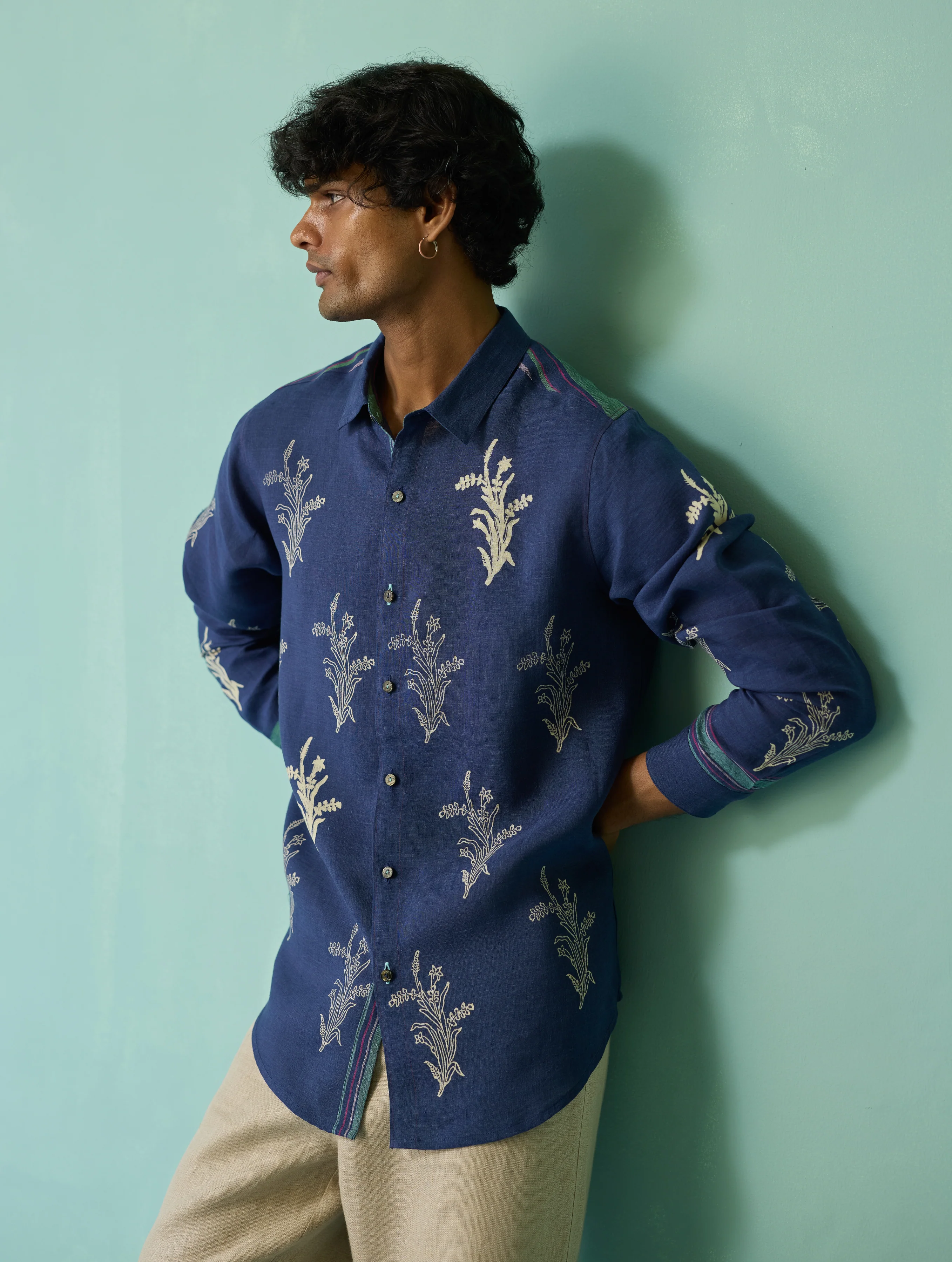Arden Block-Printed Floral Shirt - Indigo - Image 6