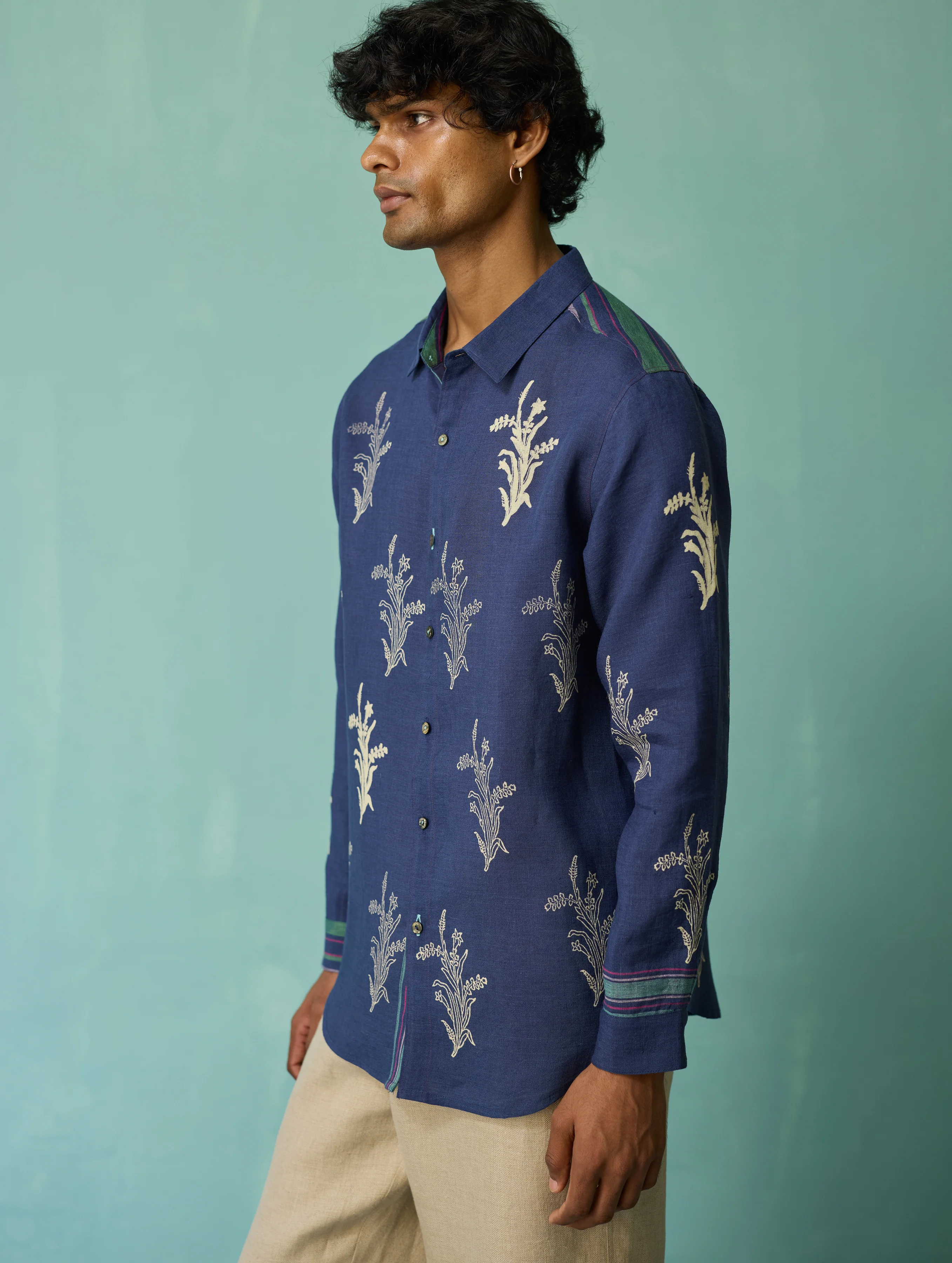 Arden Block-Printed Floral Shirt - Indigo - Image 9