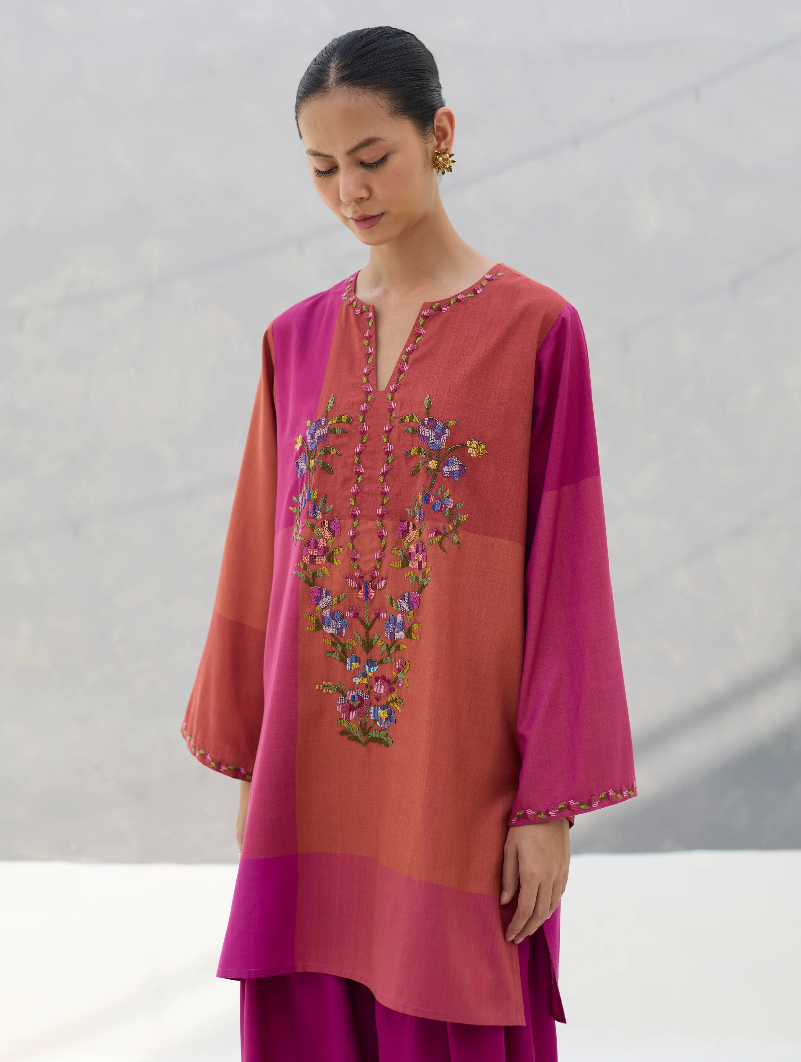 Athiya Hand-Embroidered Kurta Set - Rose - Image 6