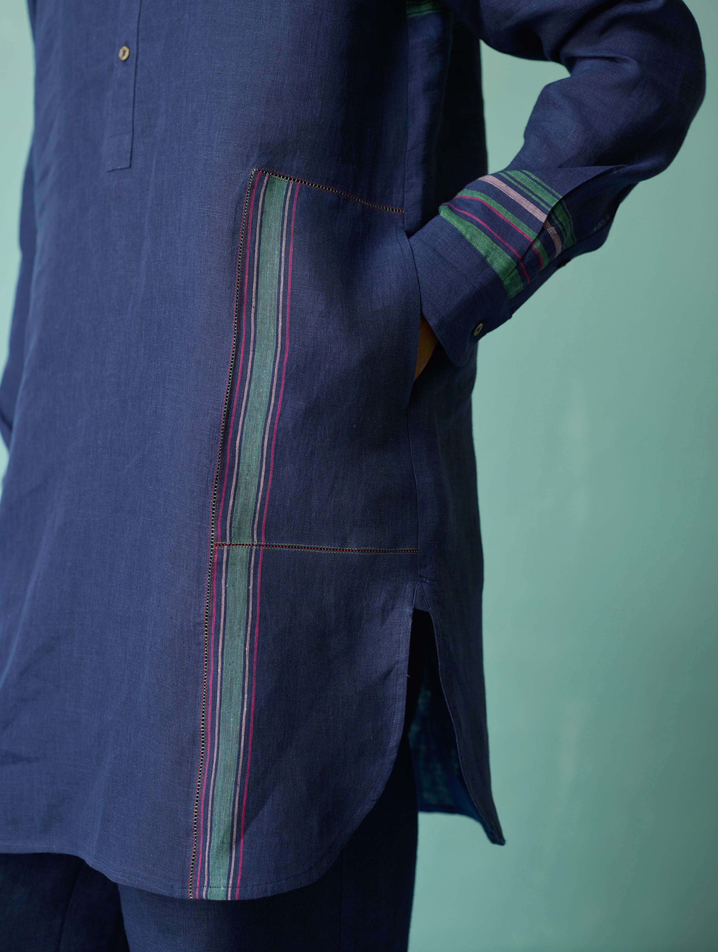 Briar Collar Border Linen Kurta - Indigo - Image 2