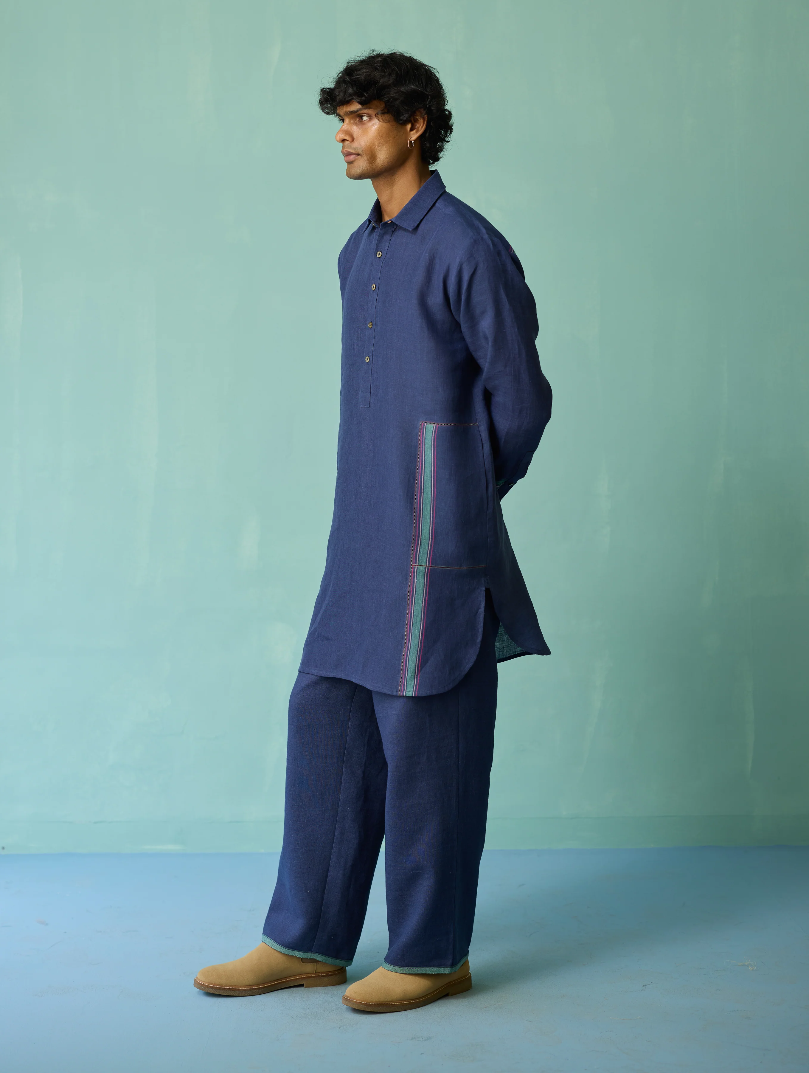 Briar Collar Border Linen Kurta - Indigo - Image 6