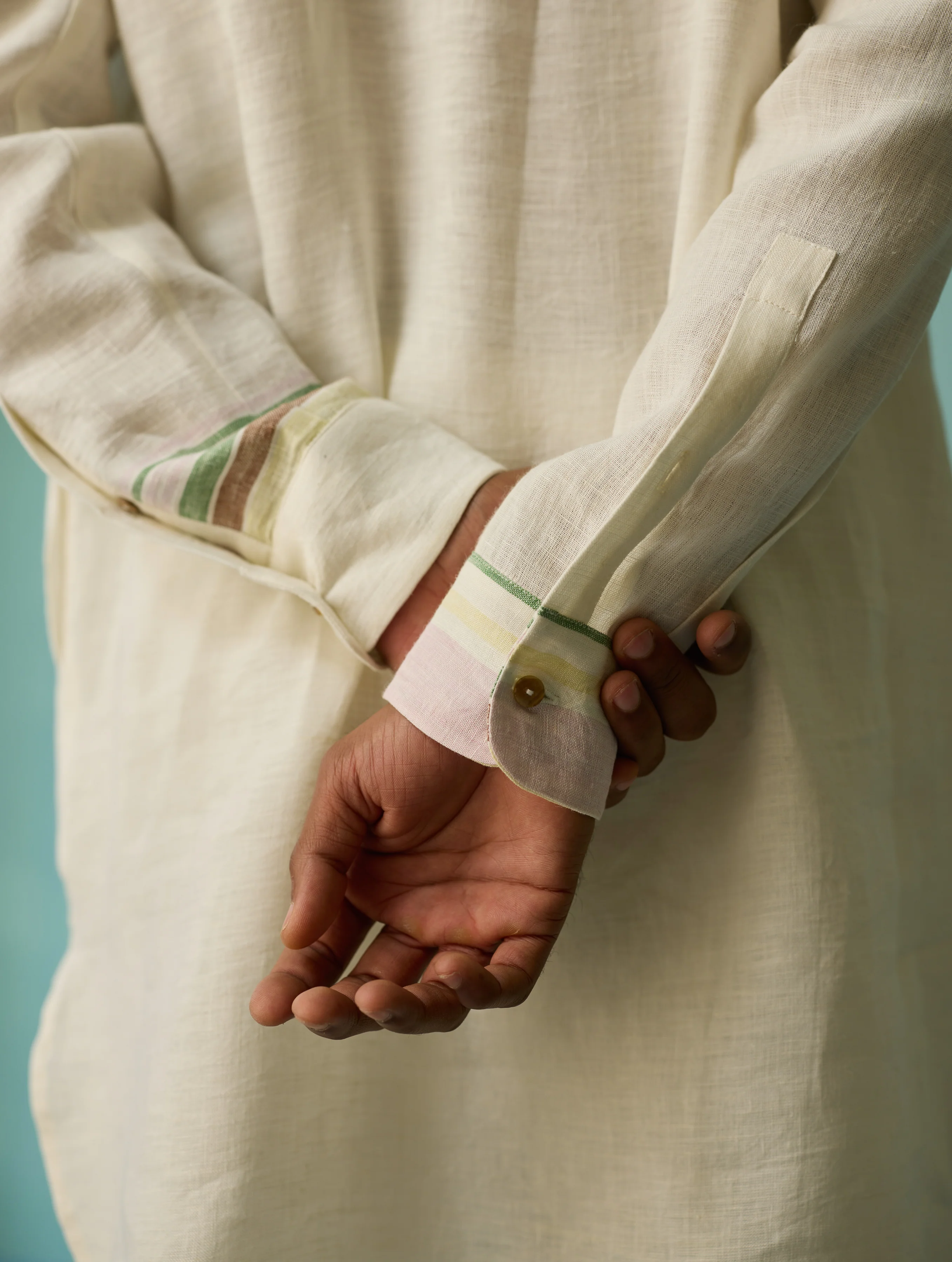 Briar Collar Border Linen Kurta - Ivory - Image 10