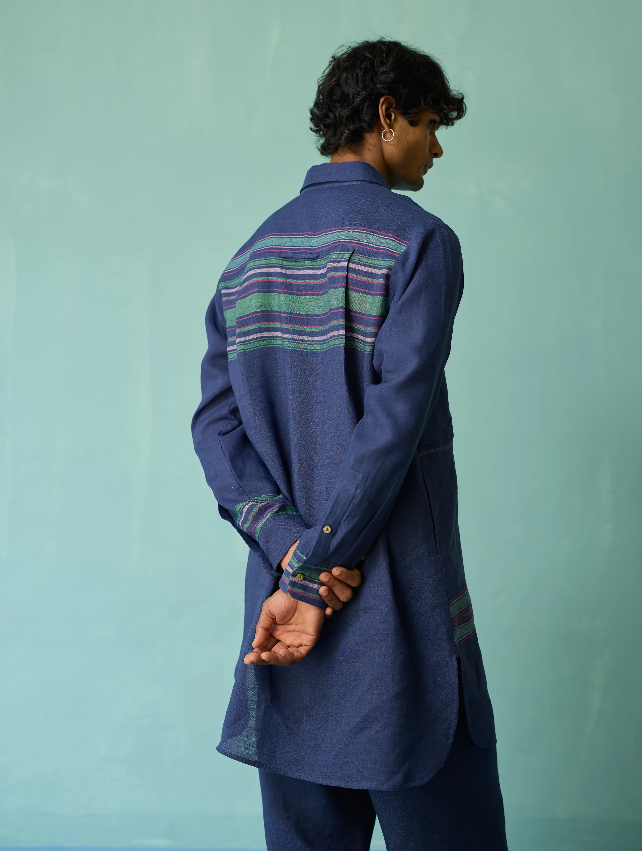 Briar Collared Border Linen Kurta Set - Indigo - Image 11