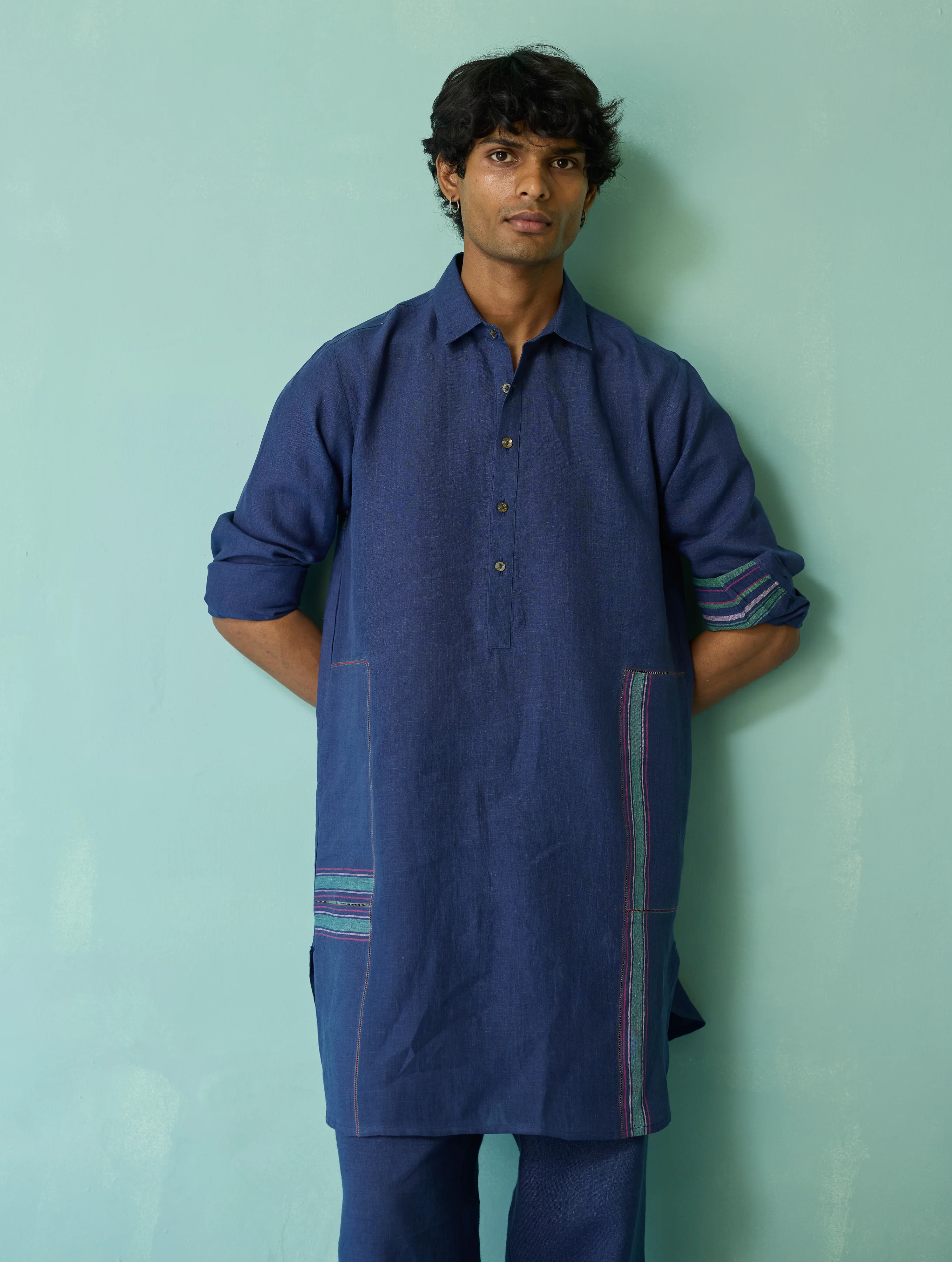 Briar Collared Border Linen Kurta Set - Indigo - Image 2