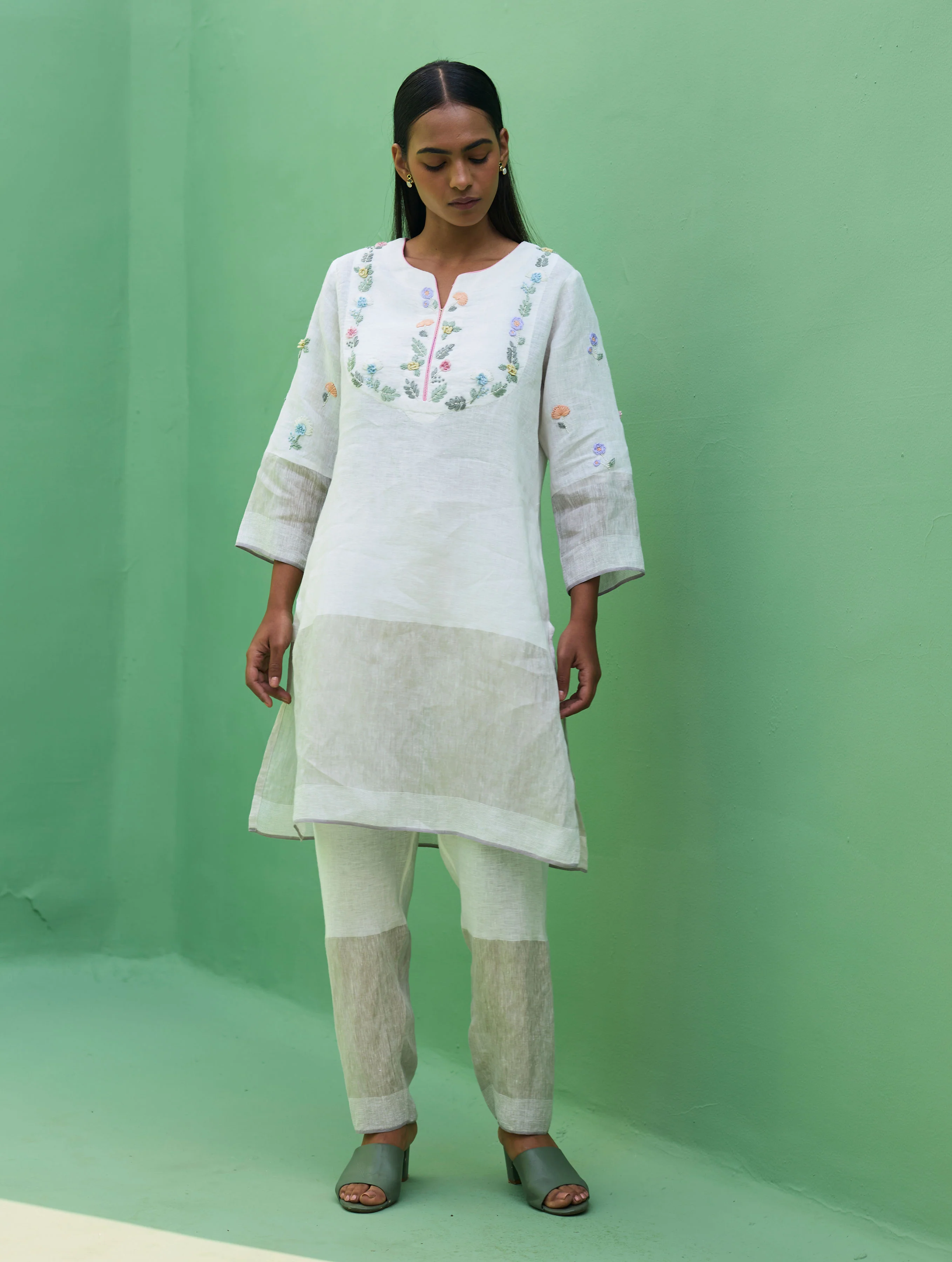 Celia Metallic Linen Hand-Embroidered Kurta Set - Ivory - Image 11