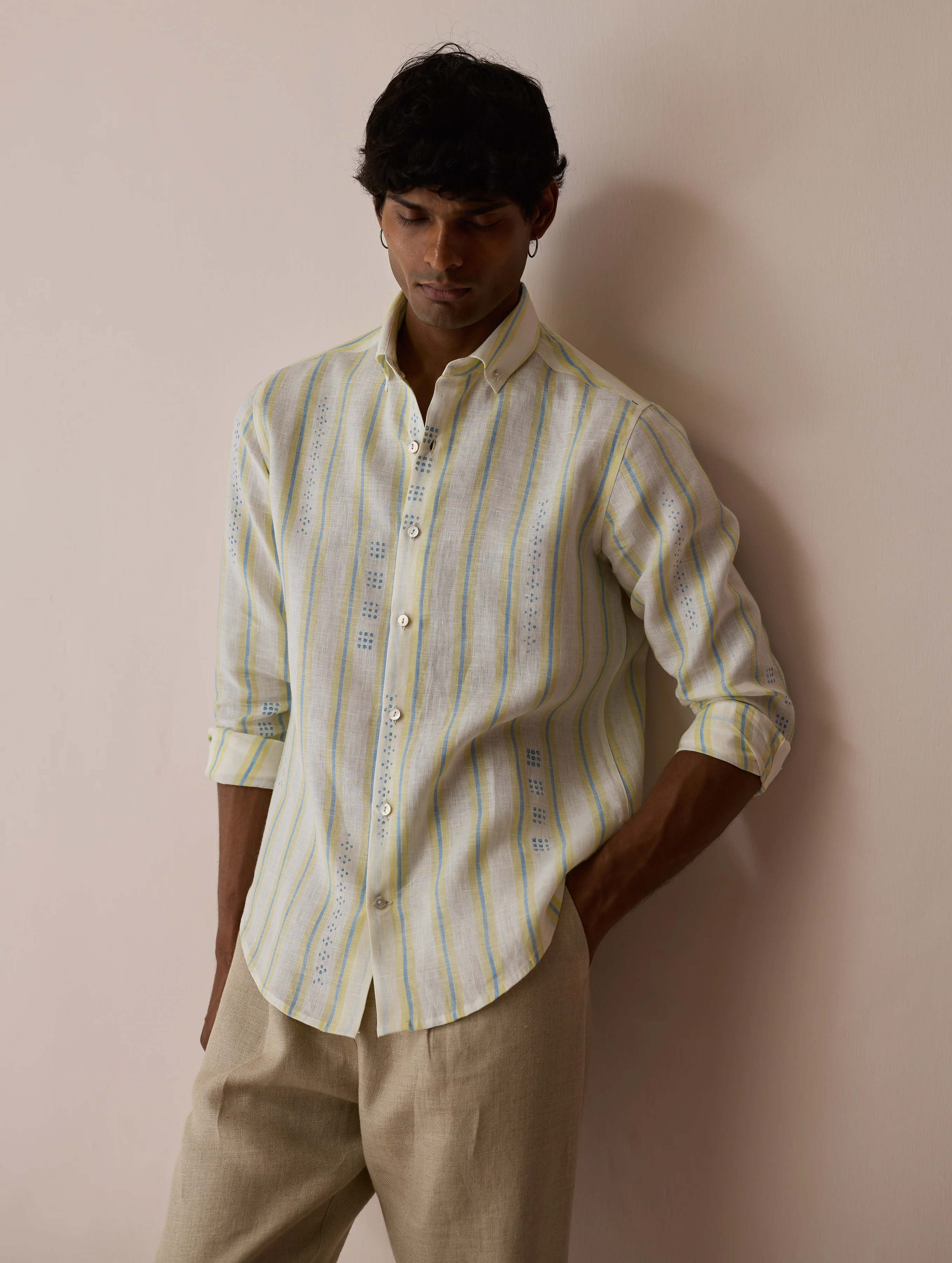 Darra Classic Collar Stripe Linen Shirt - Ivory - Image 8