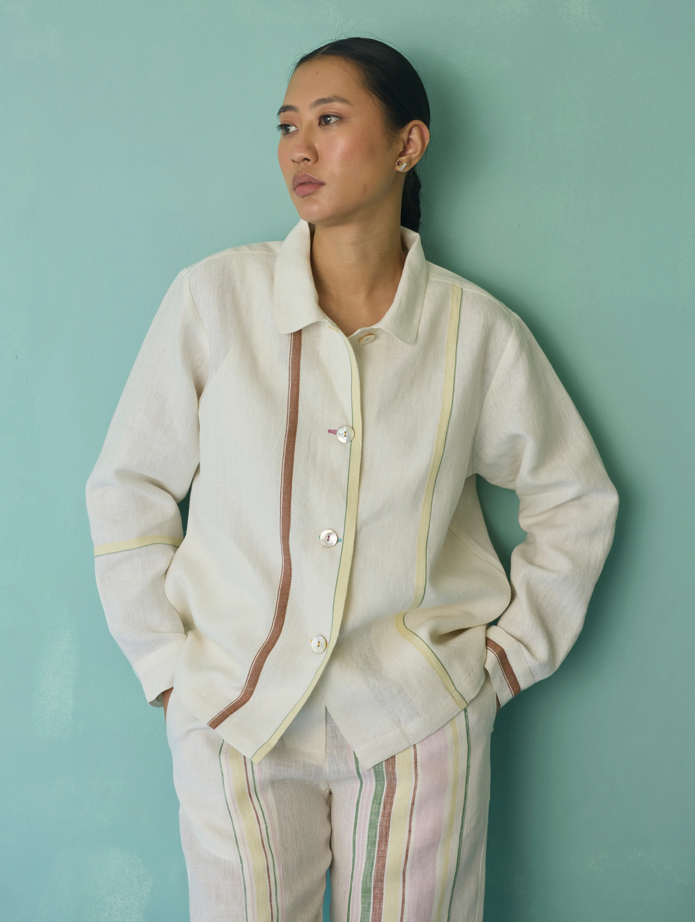 Della Border Linen Jacket - Ivory - Image 14