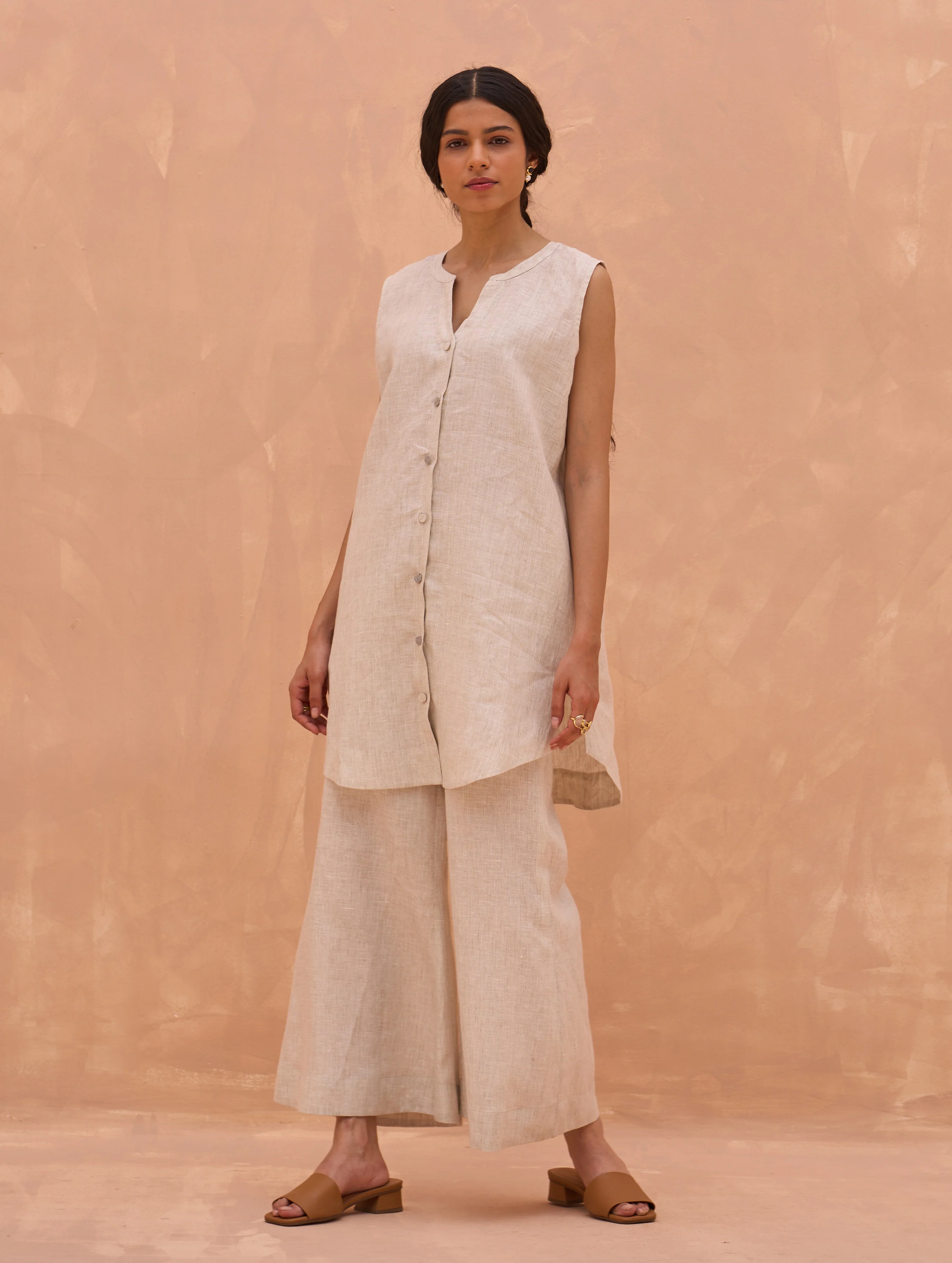 Dia Linen Sleeveless Top - Off White - Image 3