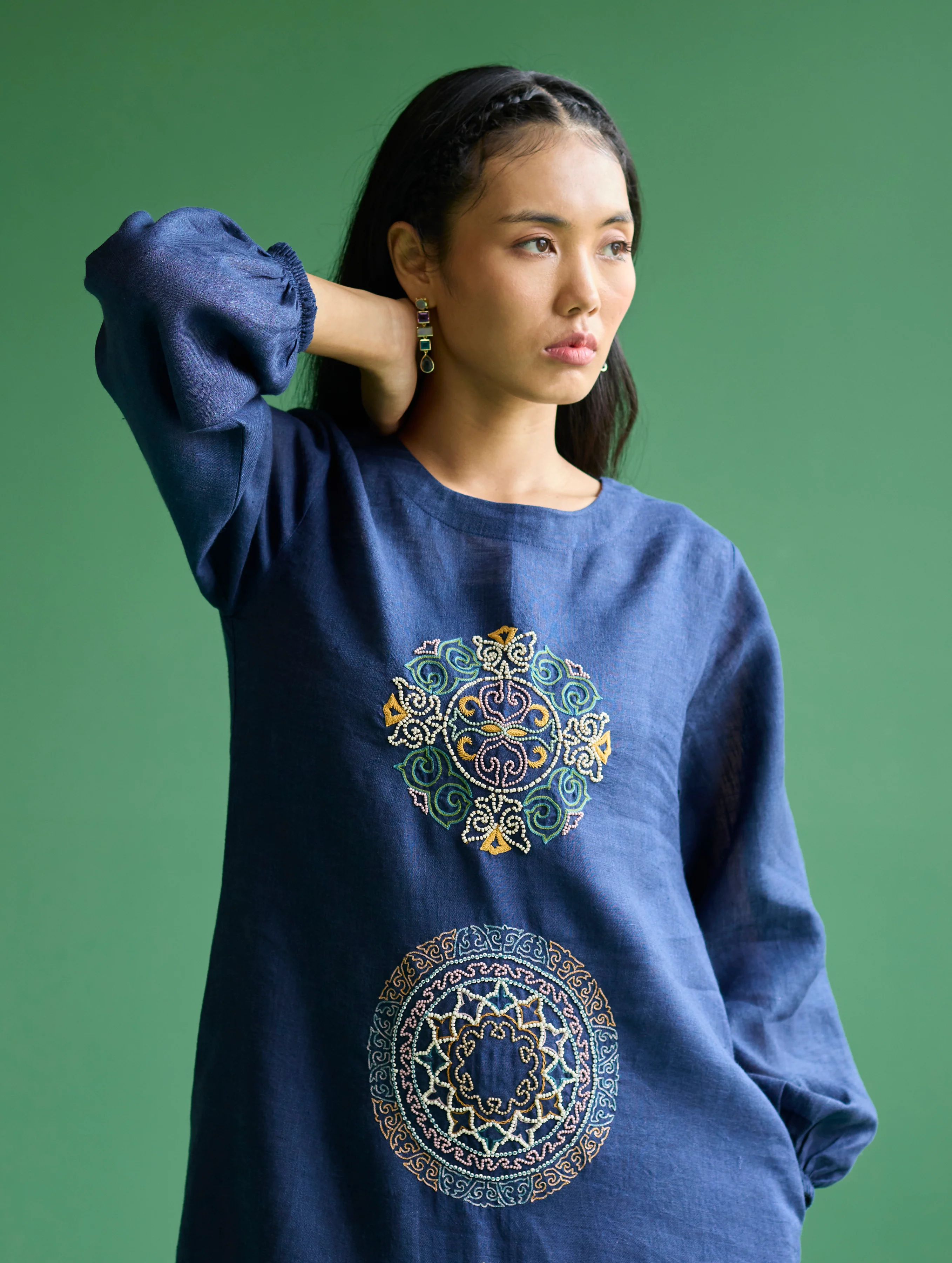 Eira Hand-Embroidered Linen Dress - Navy - Image 6