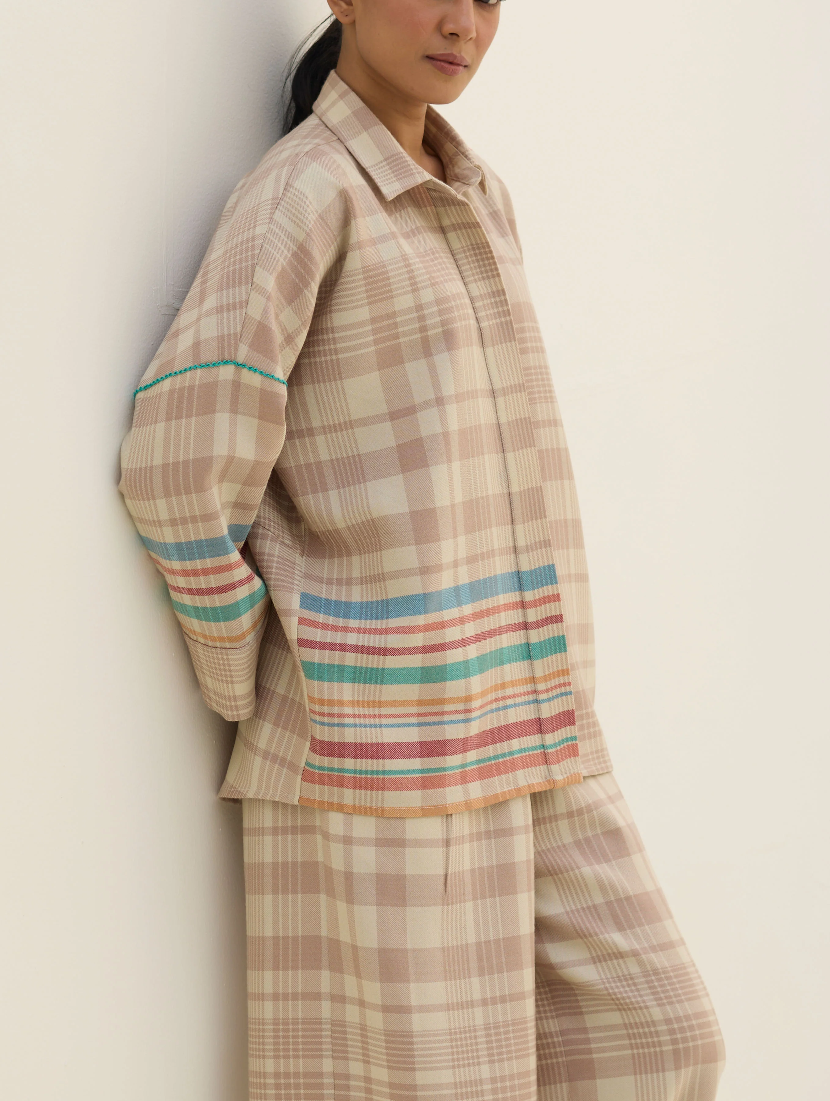 Ellen Dolman Sleeve Shirt - Beige - Image 11