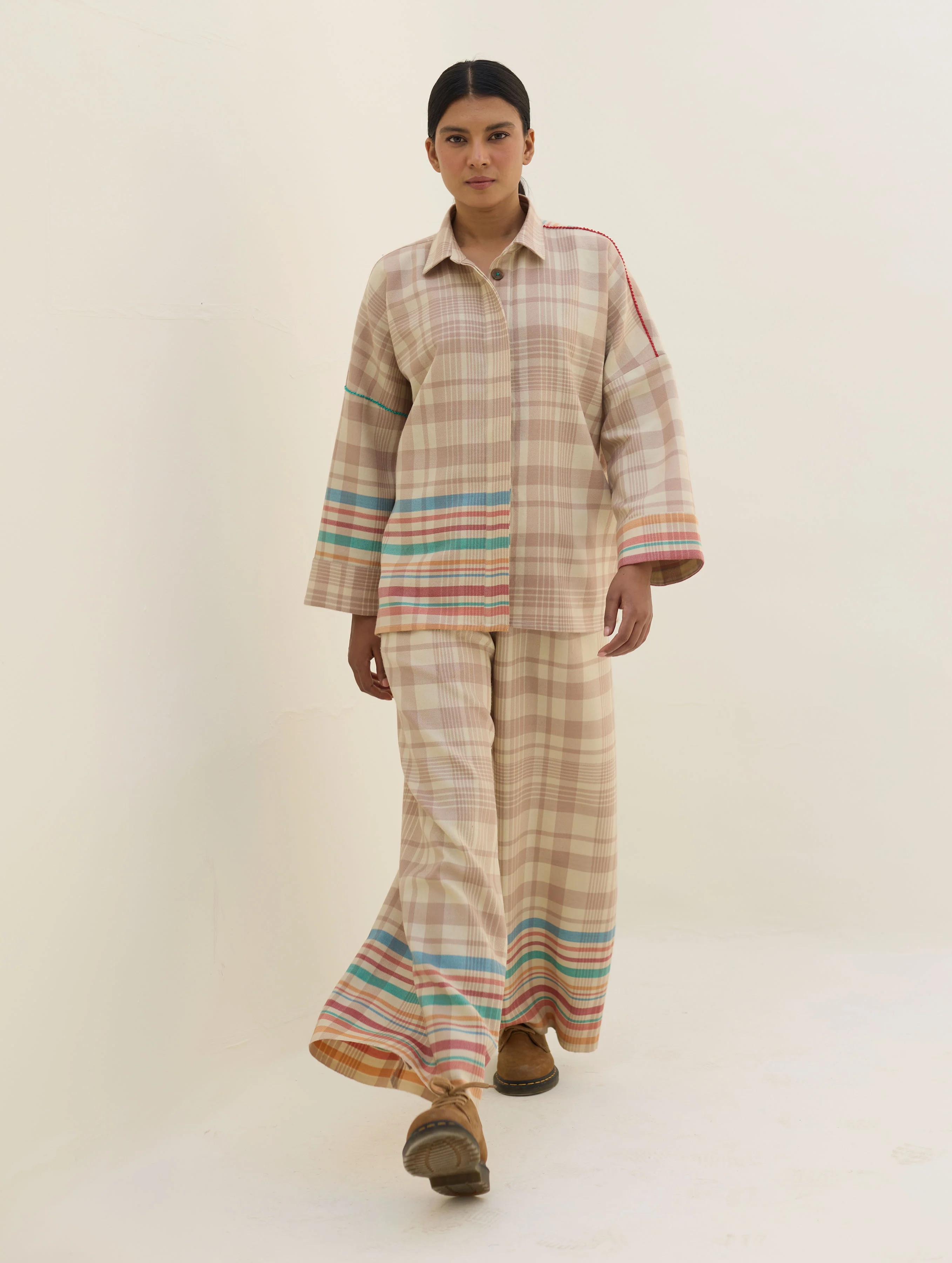 Ellen Dolman Sleeve Shirt - Beige - Image 4