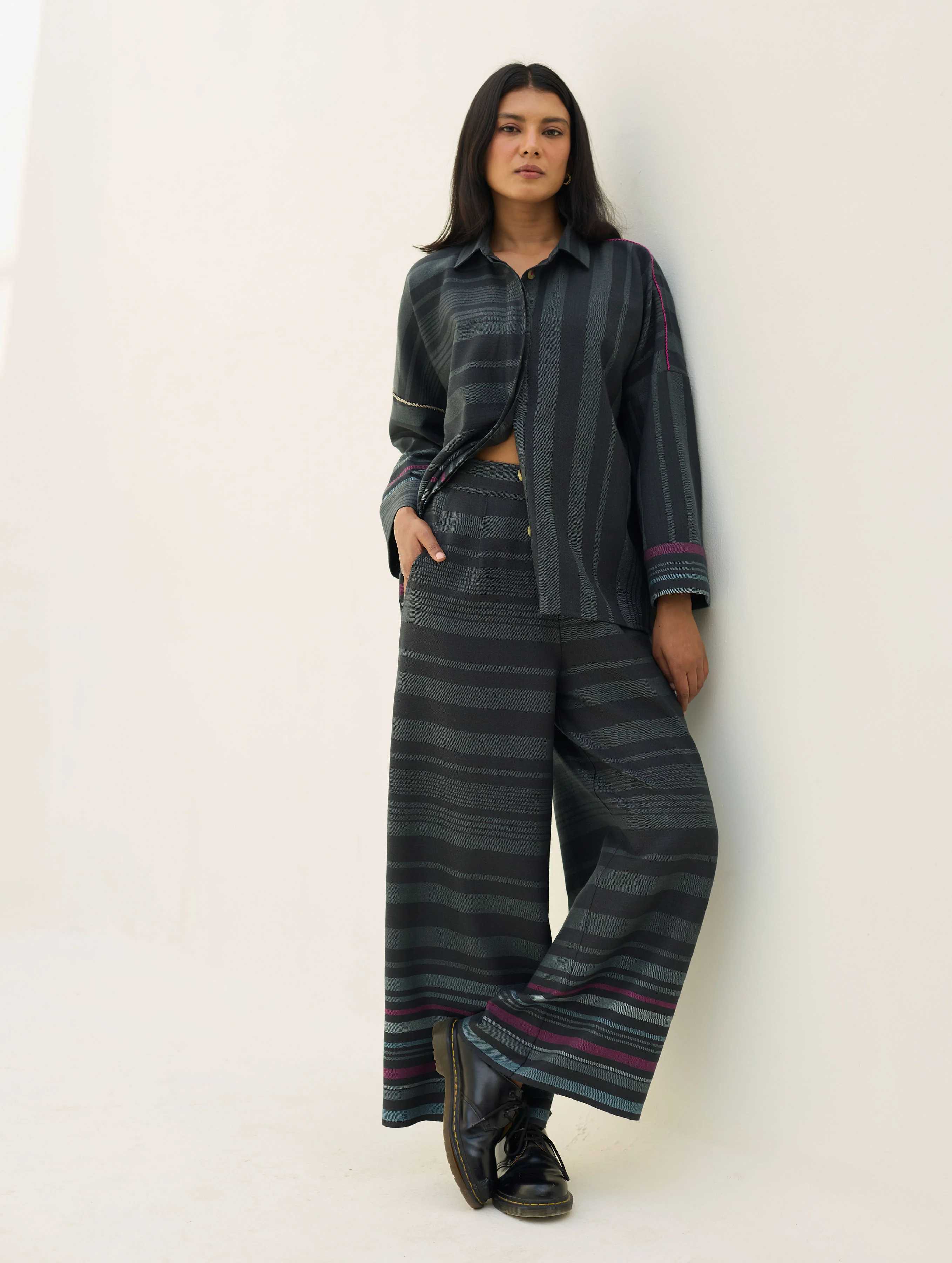 Ellen Dolman Sleeve Shirt - Charcoal - Image 3