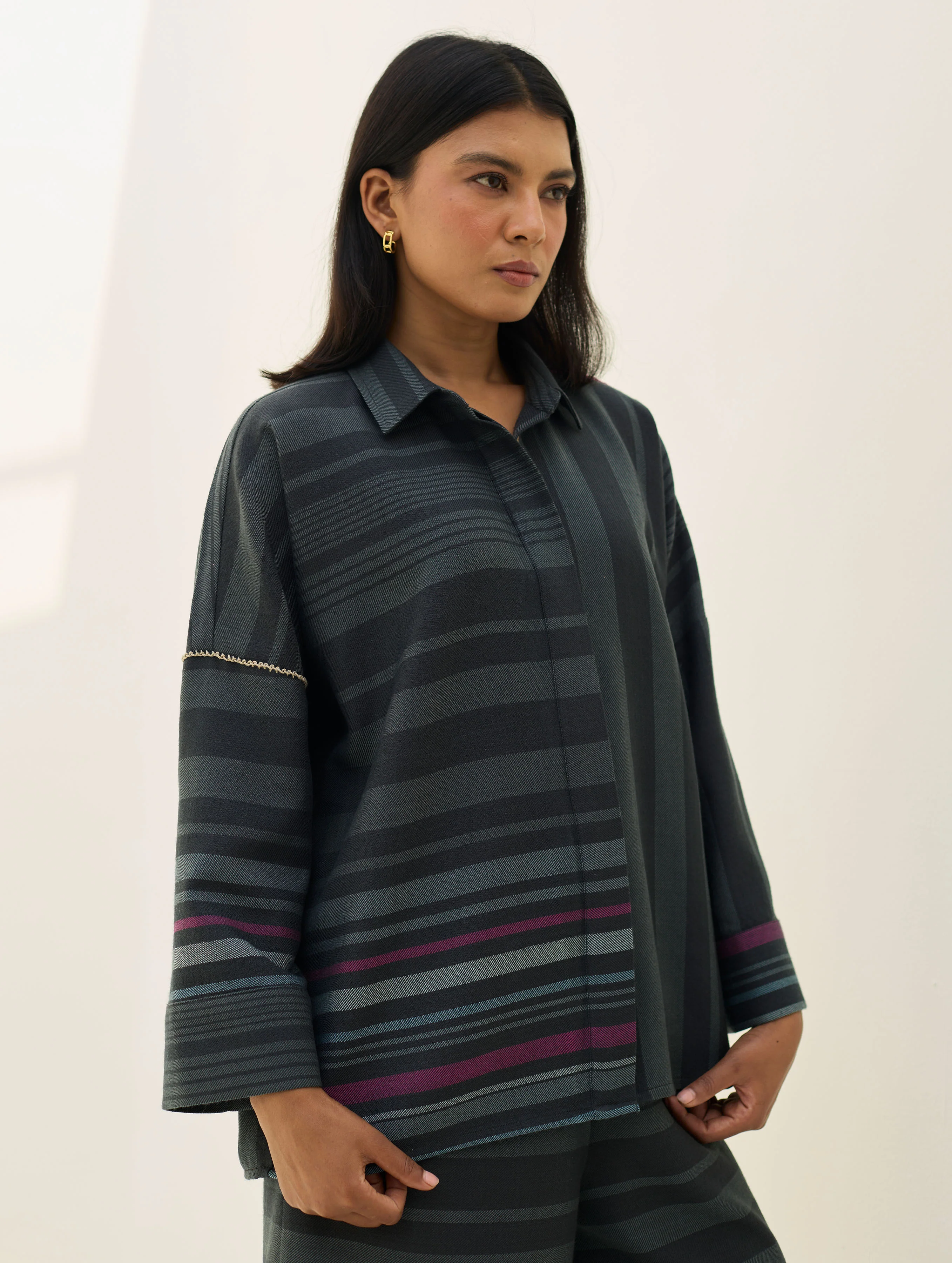 Ellen Dolman Sleeve Shirt - Charcoal - Image 4
