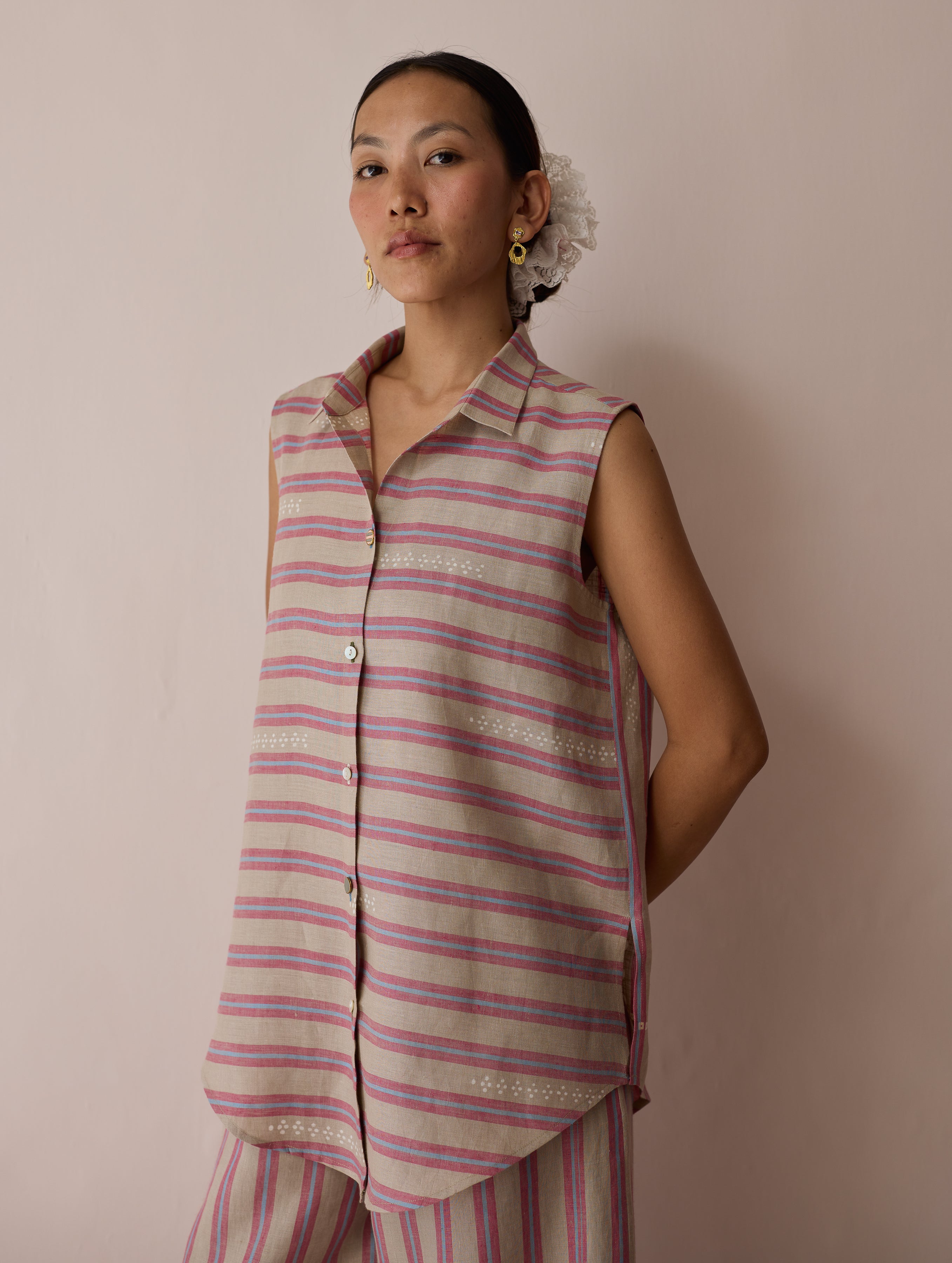 Ello Sleeveless Block-Printed Linen Shirt - Natural - Image 7
