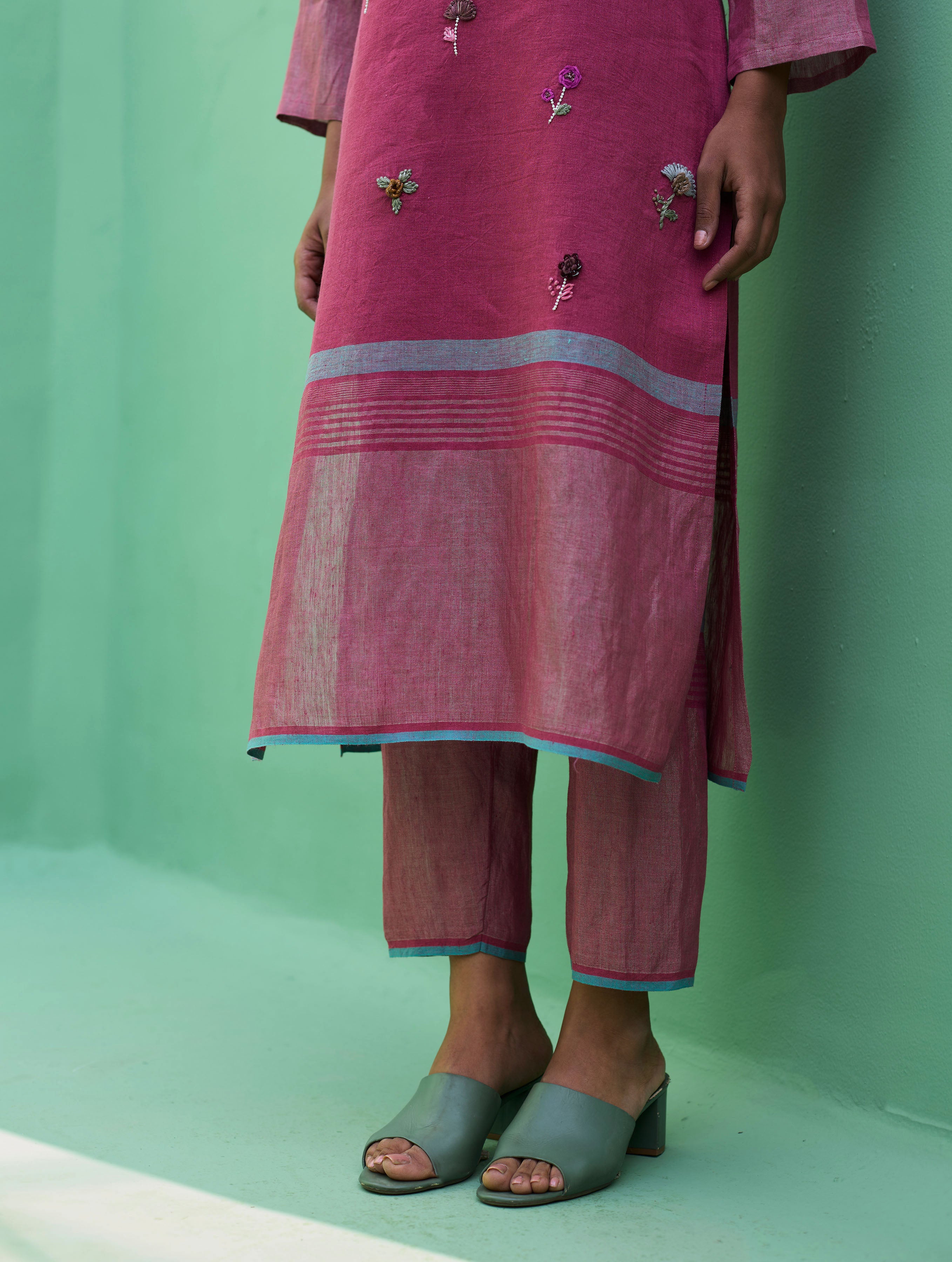 Emile Hand-Embroidered Metallic Linen Kurta - Crimson - Image 11