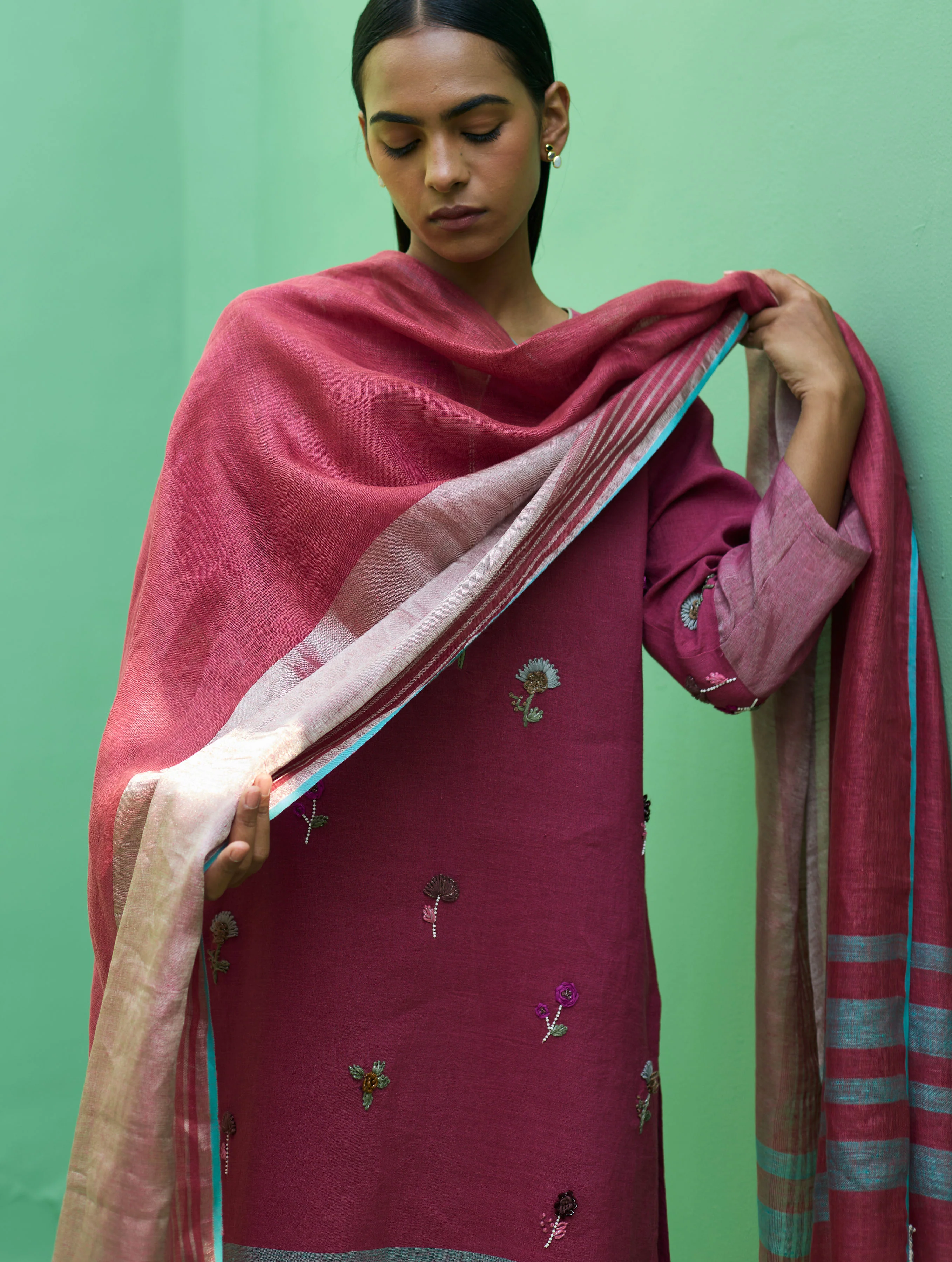 Emile Metallic Linen Hand-Embroidered Kurta Set - Crimson - Image 7