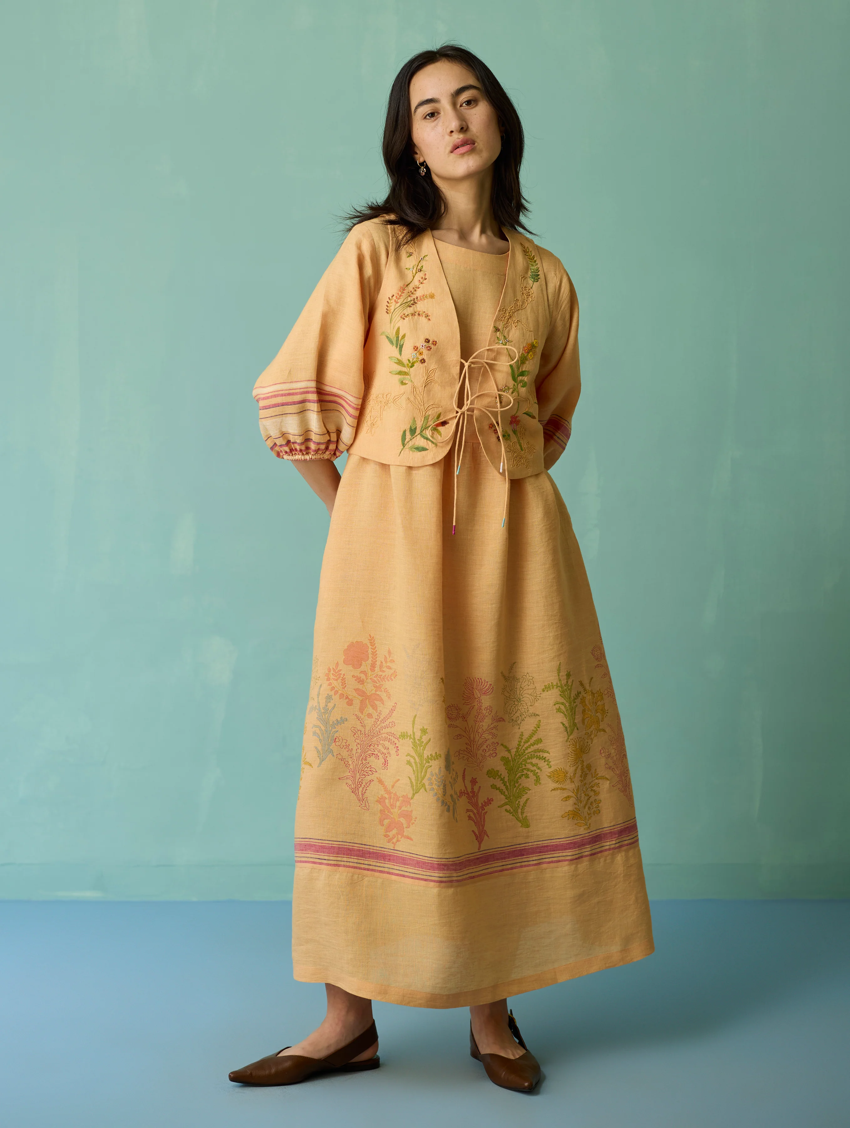 Eon Hand-Embroidered Floral Vest - Apricot - Image 2