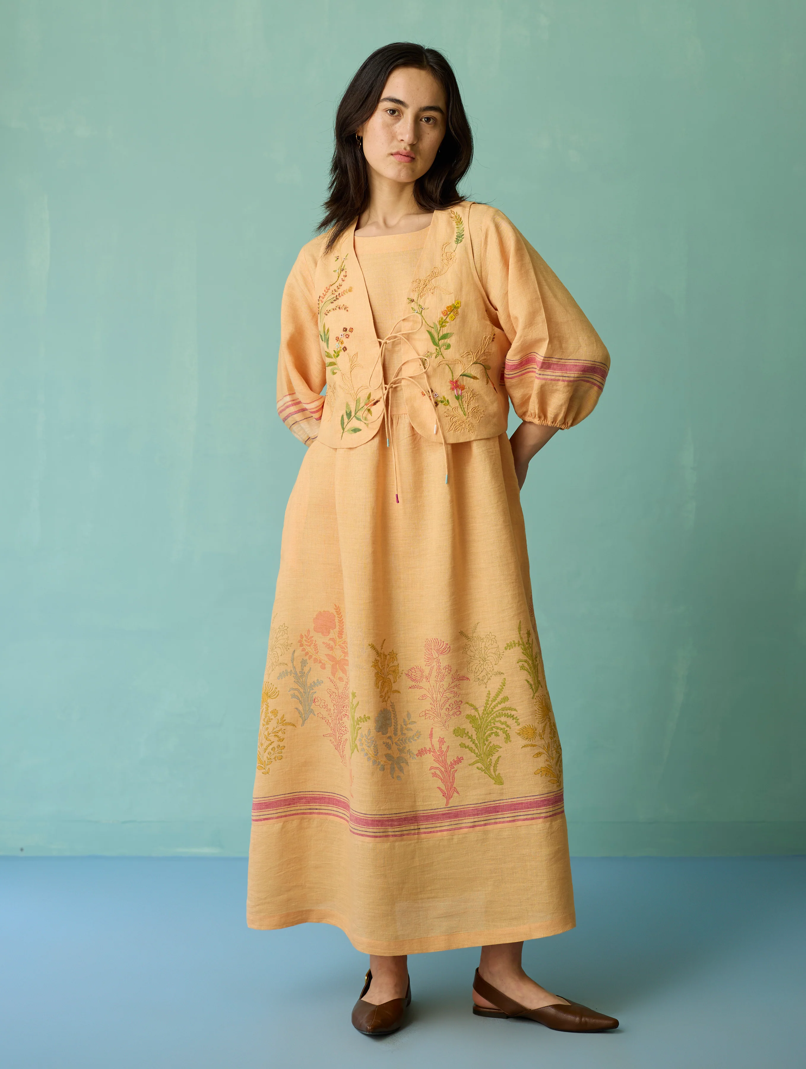 Eon Hand-Embroidered Floral Vest - Apricot - Image 6