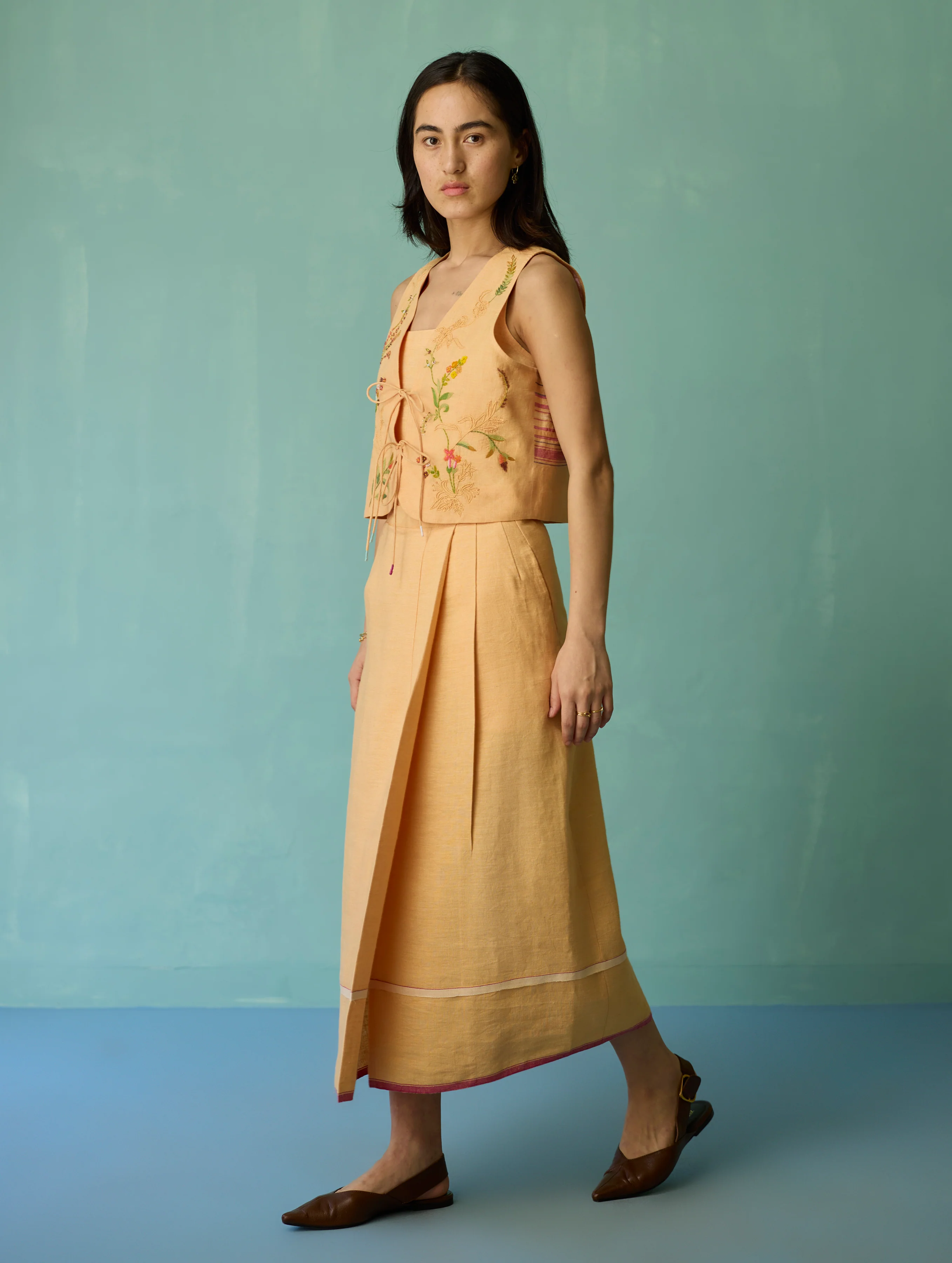Eon Hand-Embroidered Floral Vest Co-ord Set - Apricot - Image 7