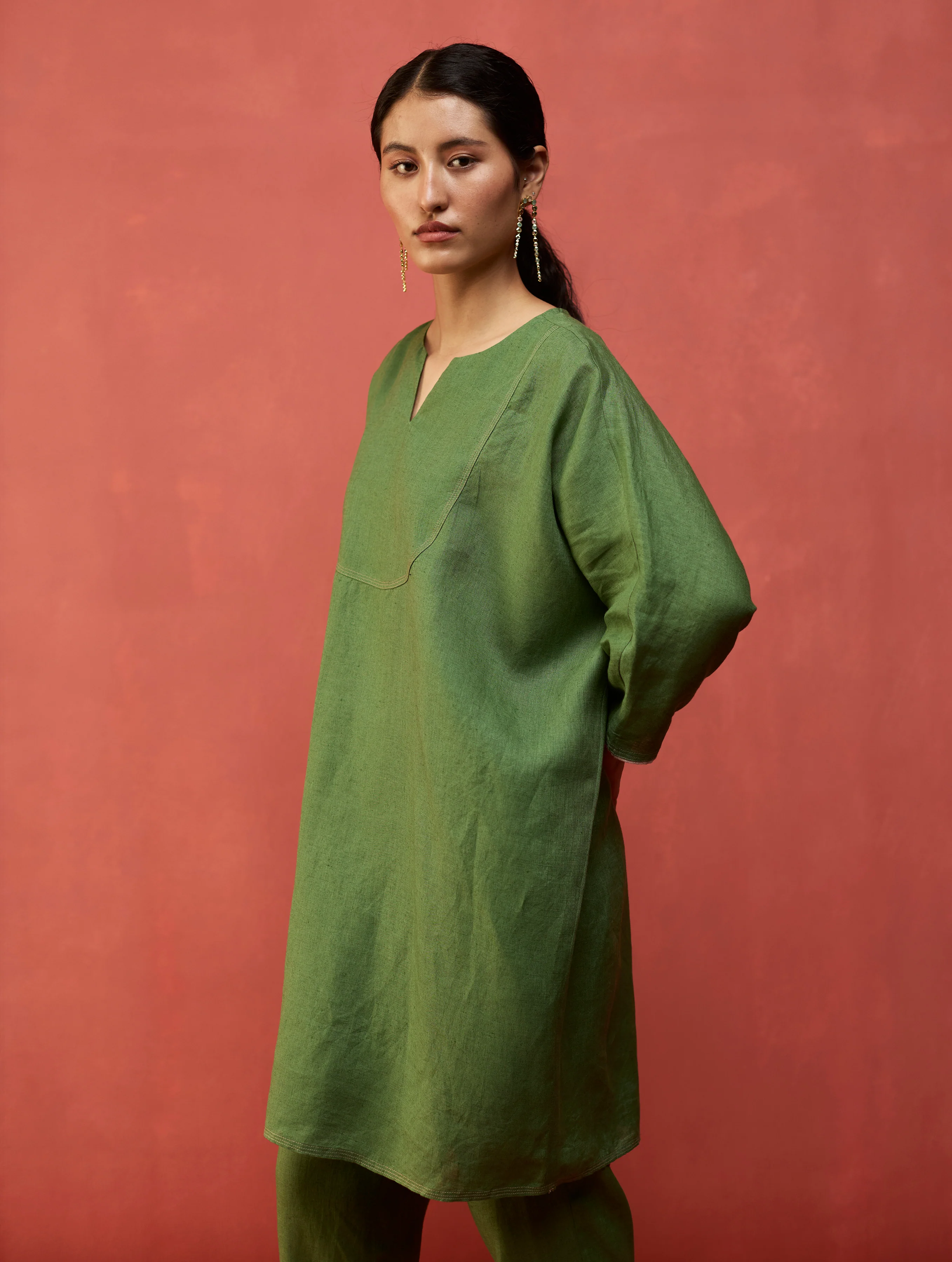 Etsu Yoke Linen Kurta - Fern Green - Image 6