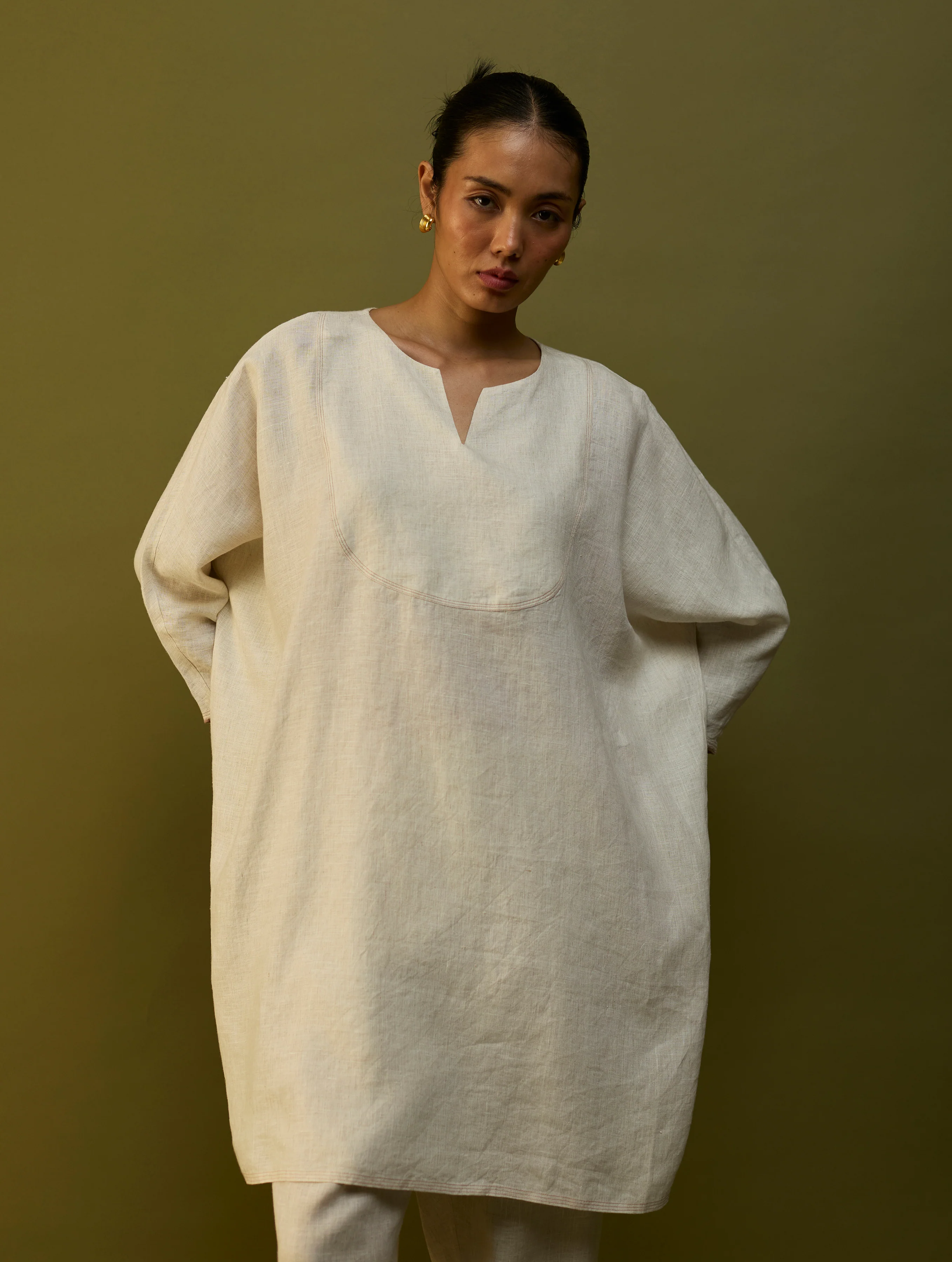 Etsu Yoke Linen Kurta - Off White - Image 5