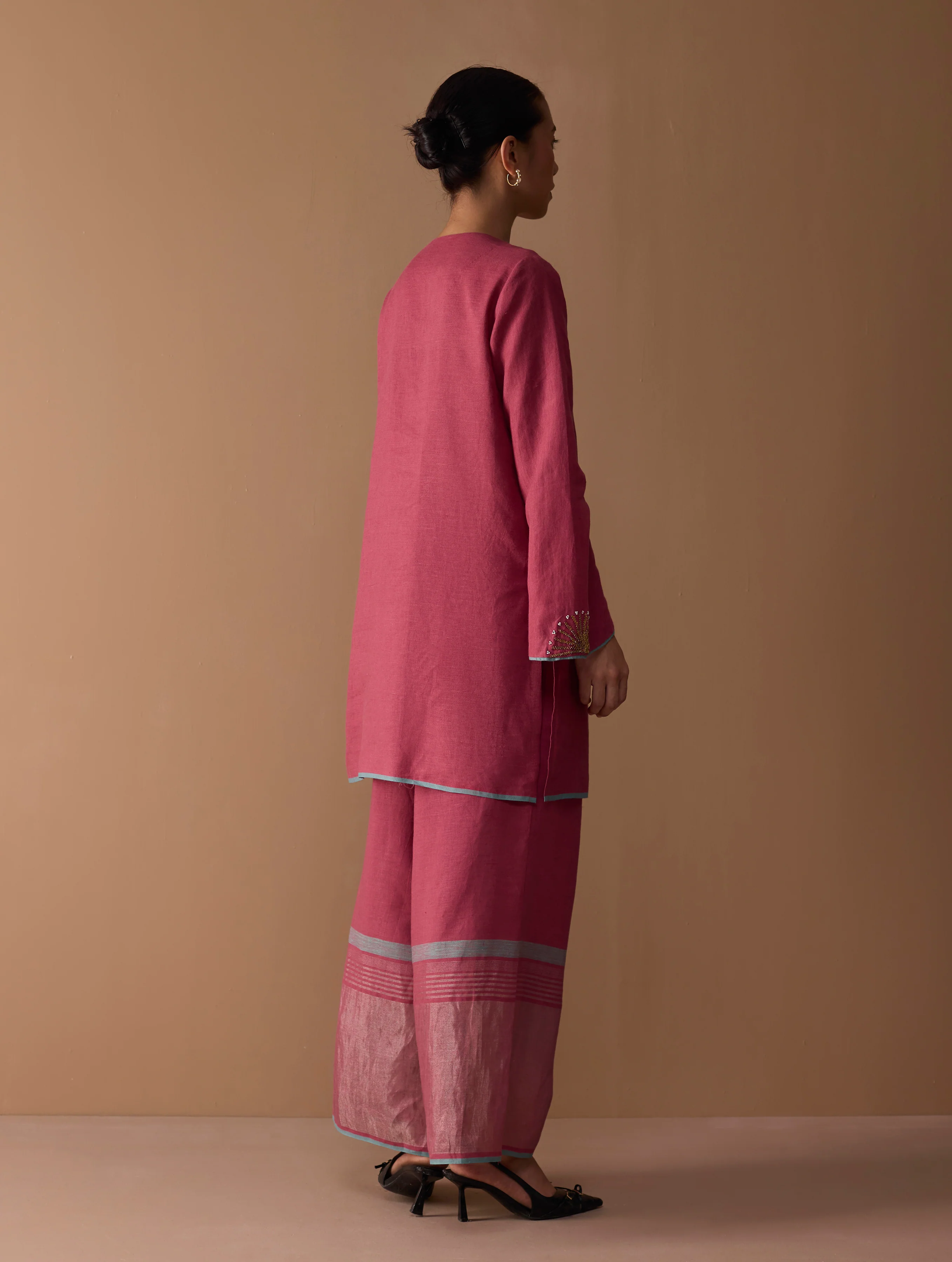 Gul Sequin Embroidered Short Kurta Set - Crimson - Image 12