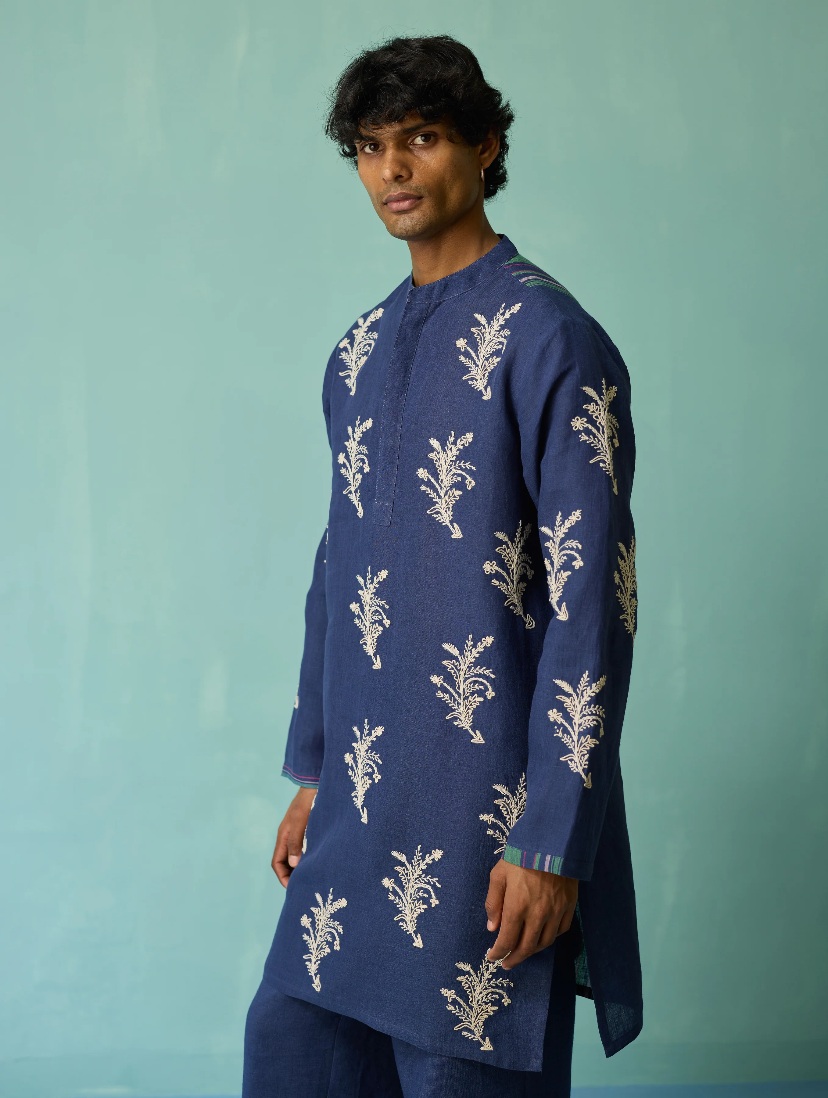 Haruto Hand-Embroidered Floral Kurta Set - Indigo - Image 11