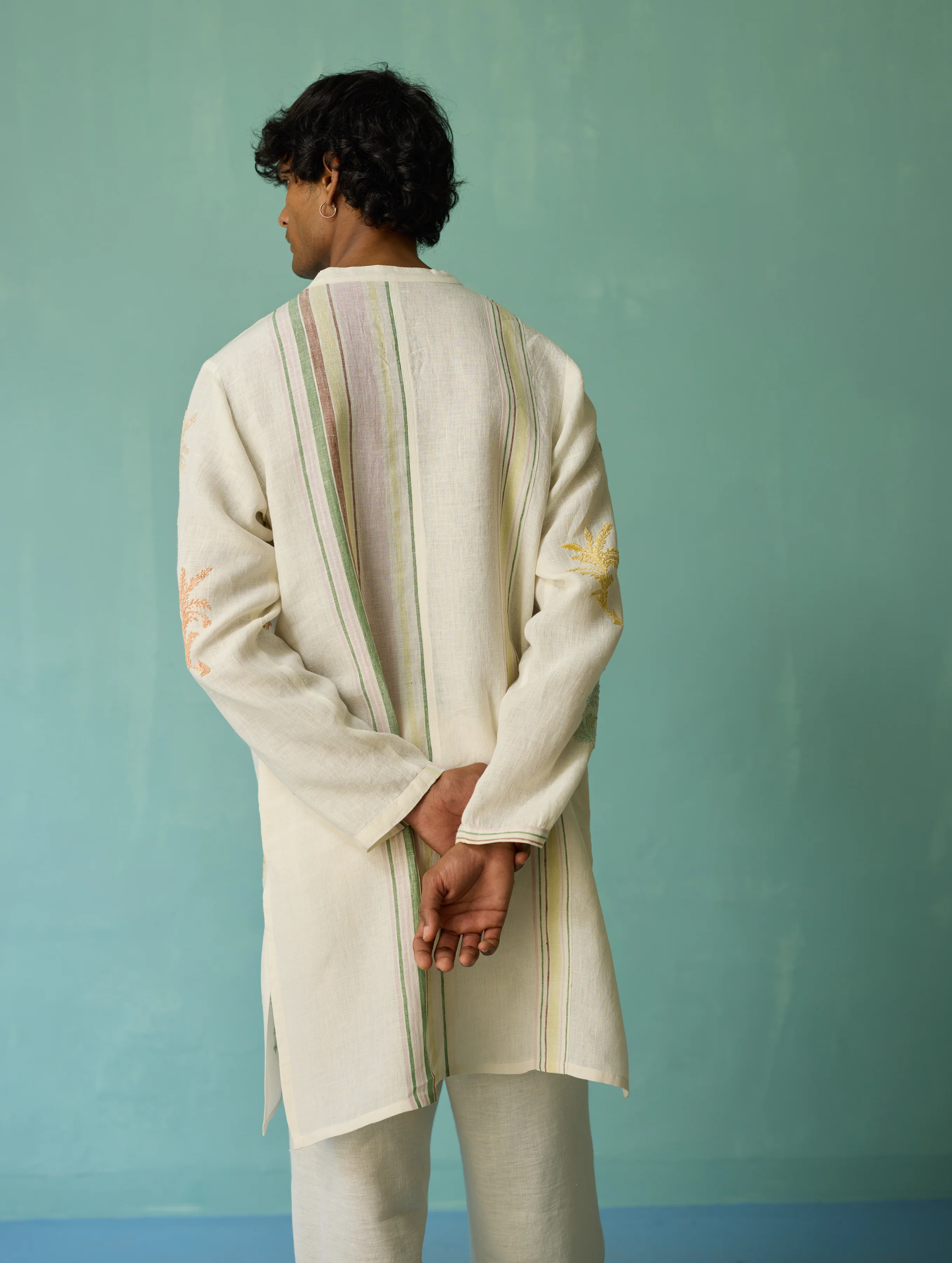 Haruto Hand-Embroidered Floral Kurta Set - Ivory - Image 15