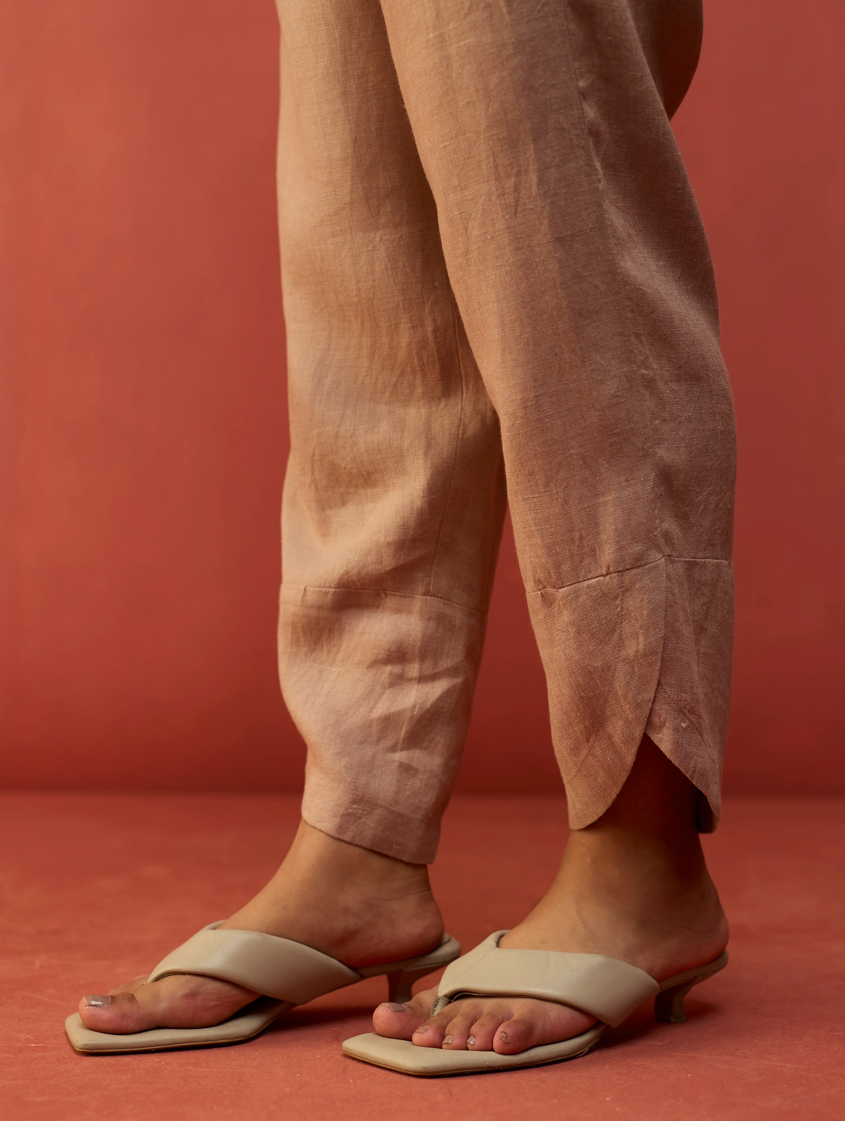 Ikis Overlapping Hem Linen Pant - Dusty Rose