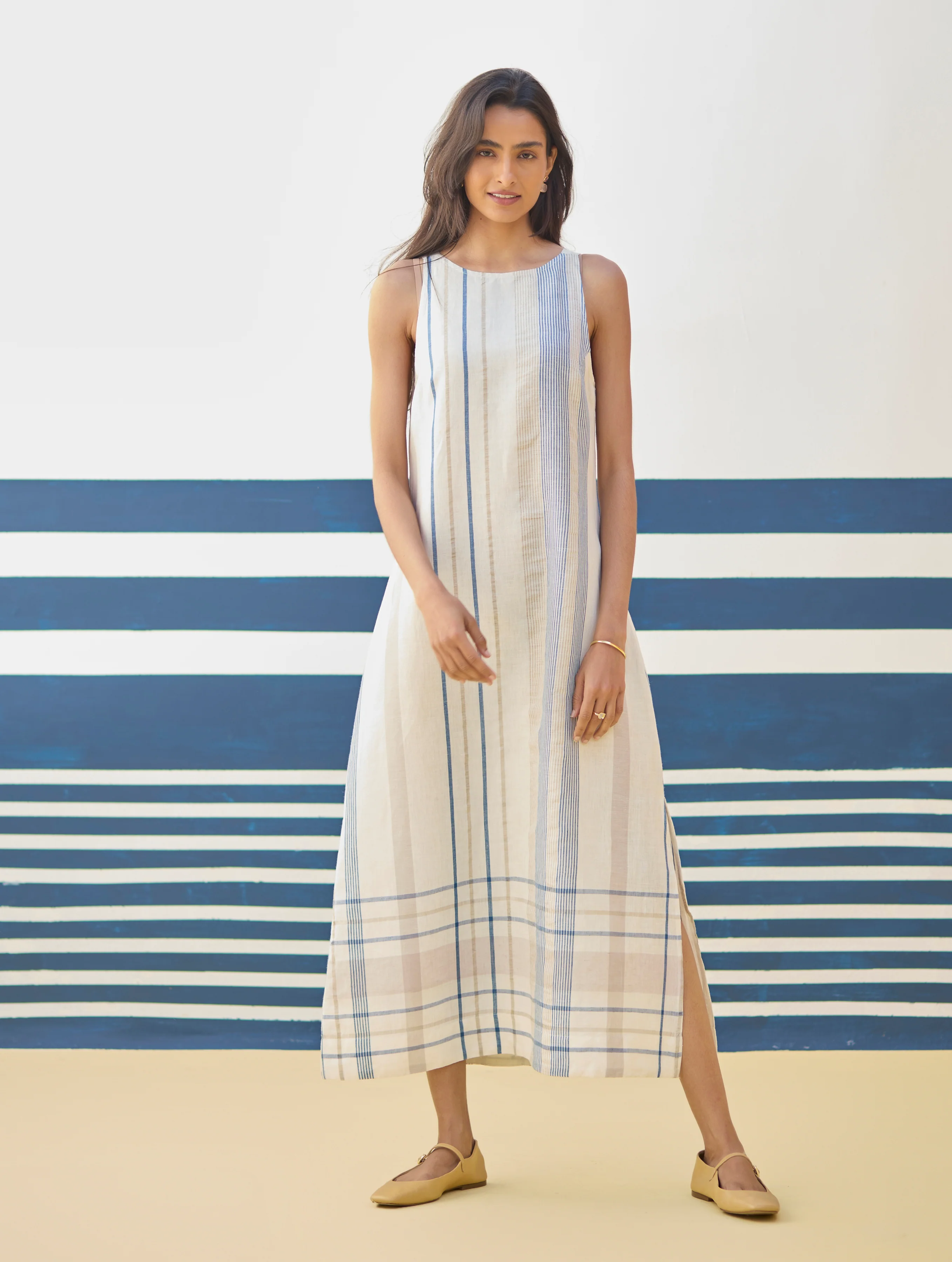 Inara Check Linen Dress With Blazer - Ivory - Image 10