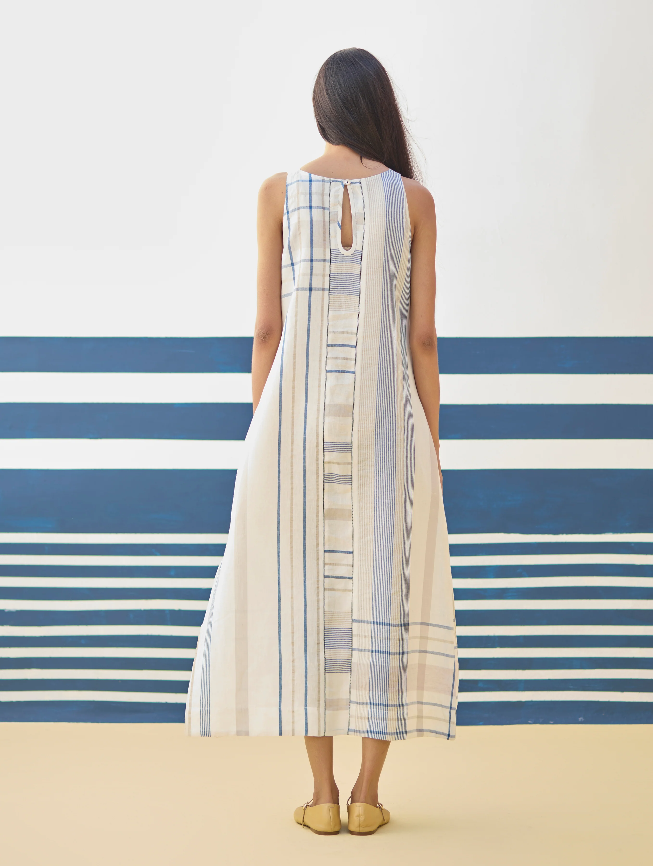 Inara Check Linen Dress With Blazer - Ivory - Image 9