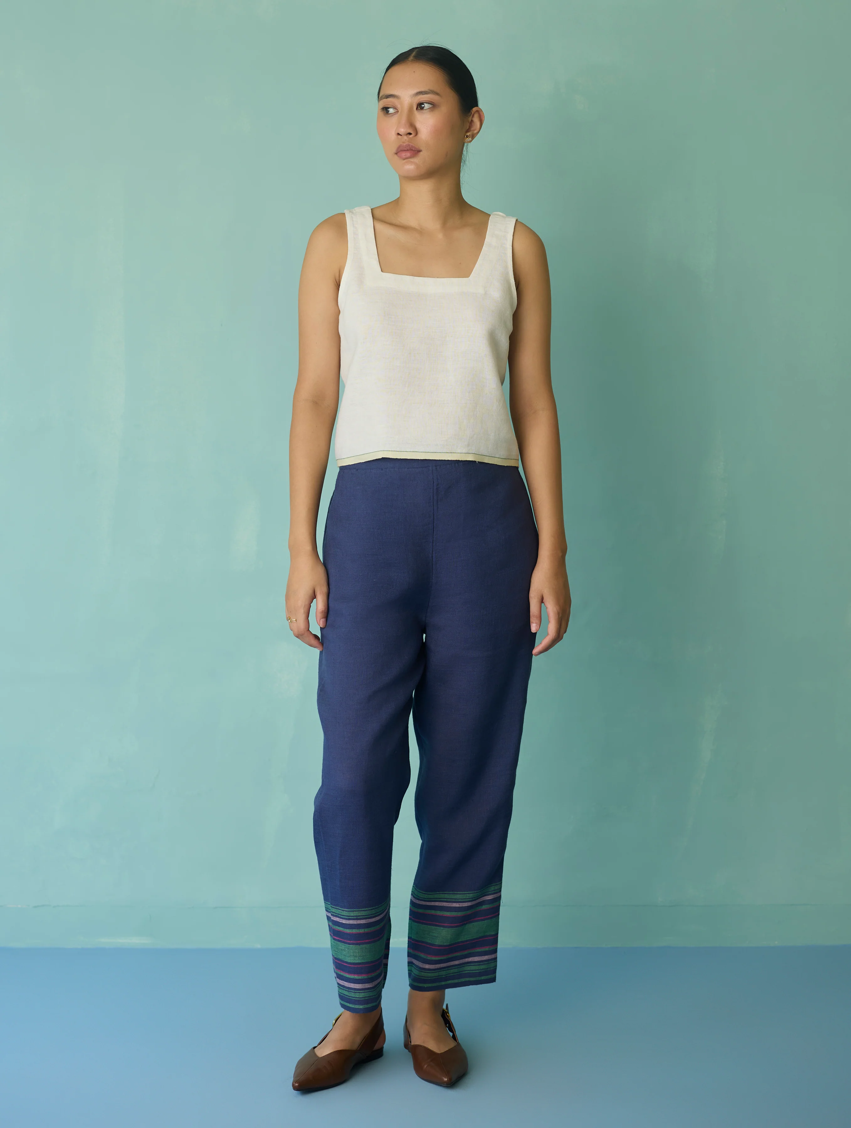 Ines Border Linen Tapered Pants - Indigo - Image 5