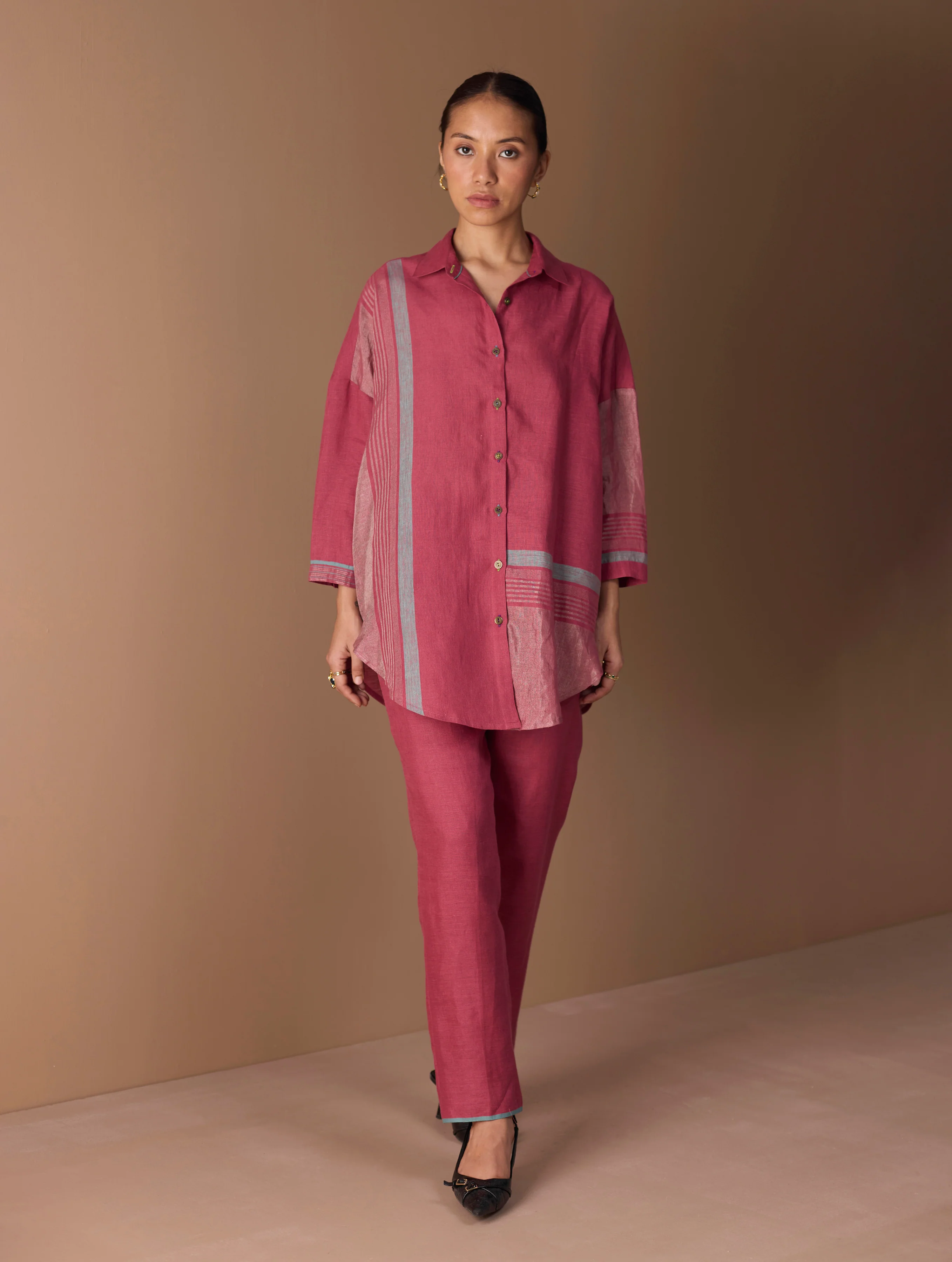 Iza Metallic Linen Co-ord Set - Metallic Crimson