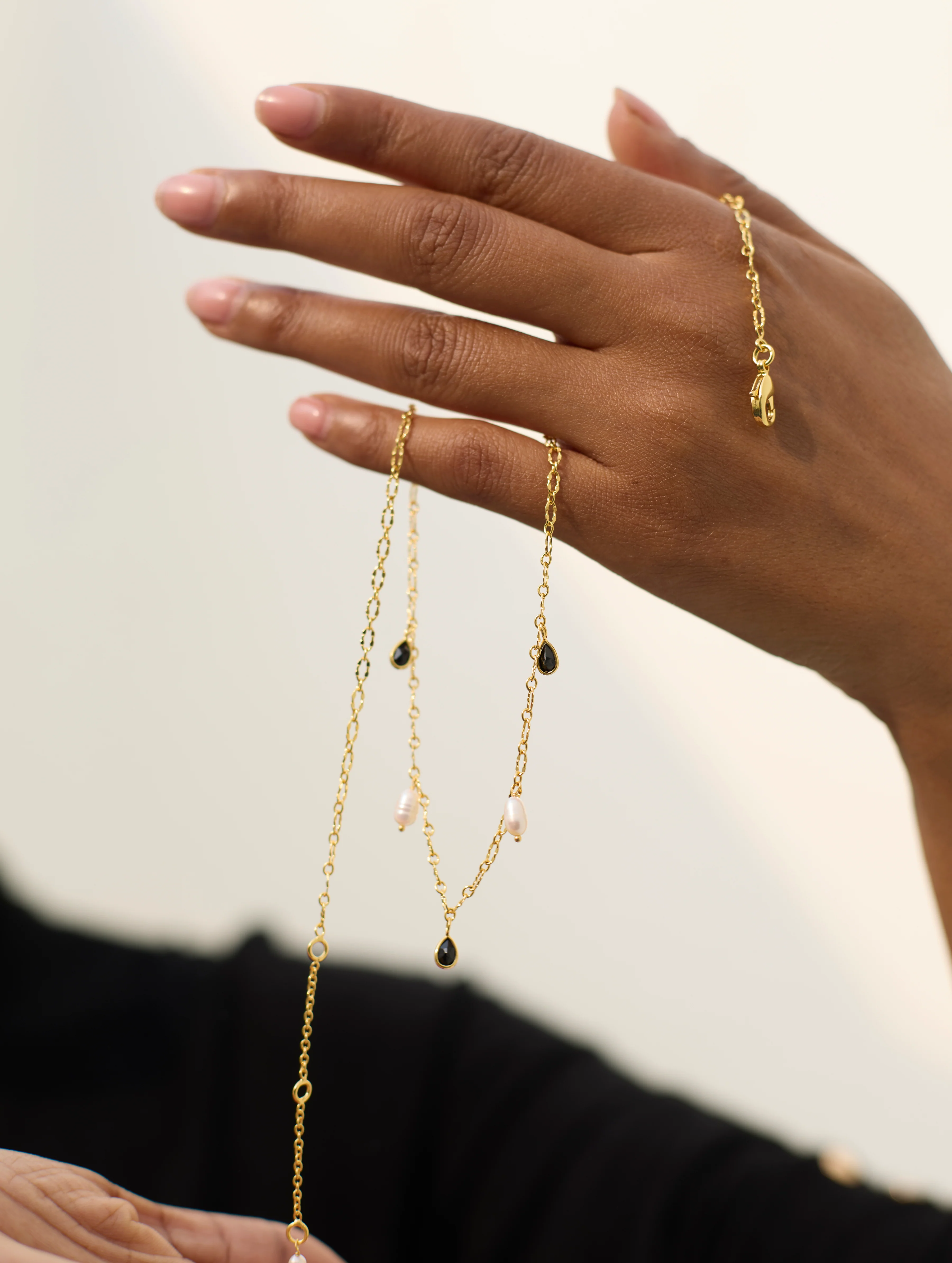 June Timeless Necklace - Night - Image 3