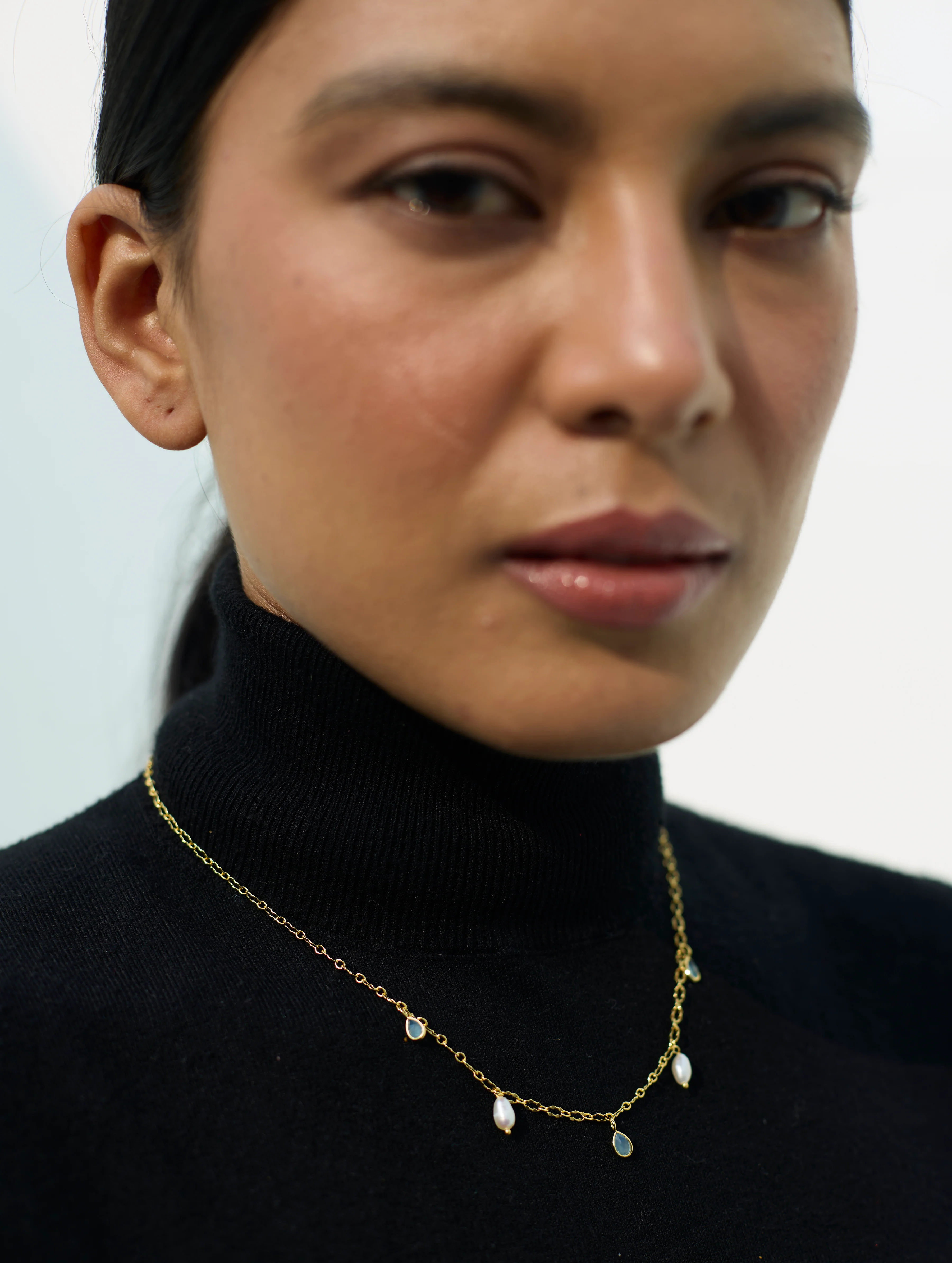 June Timeless Necklace - Summer - Image 3