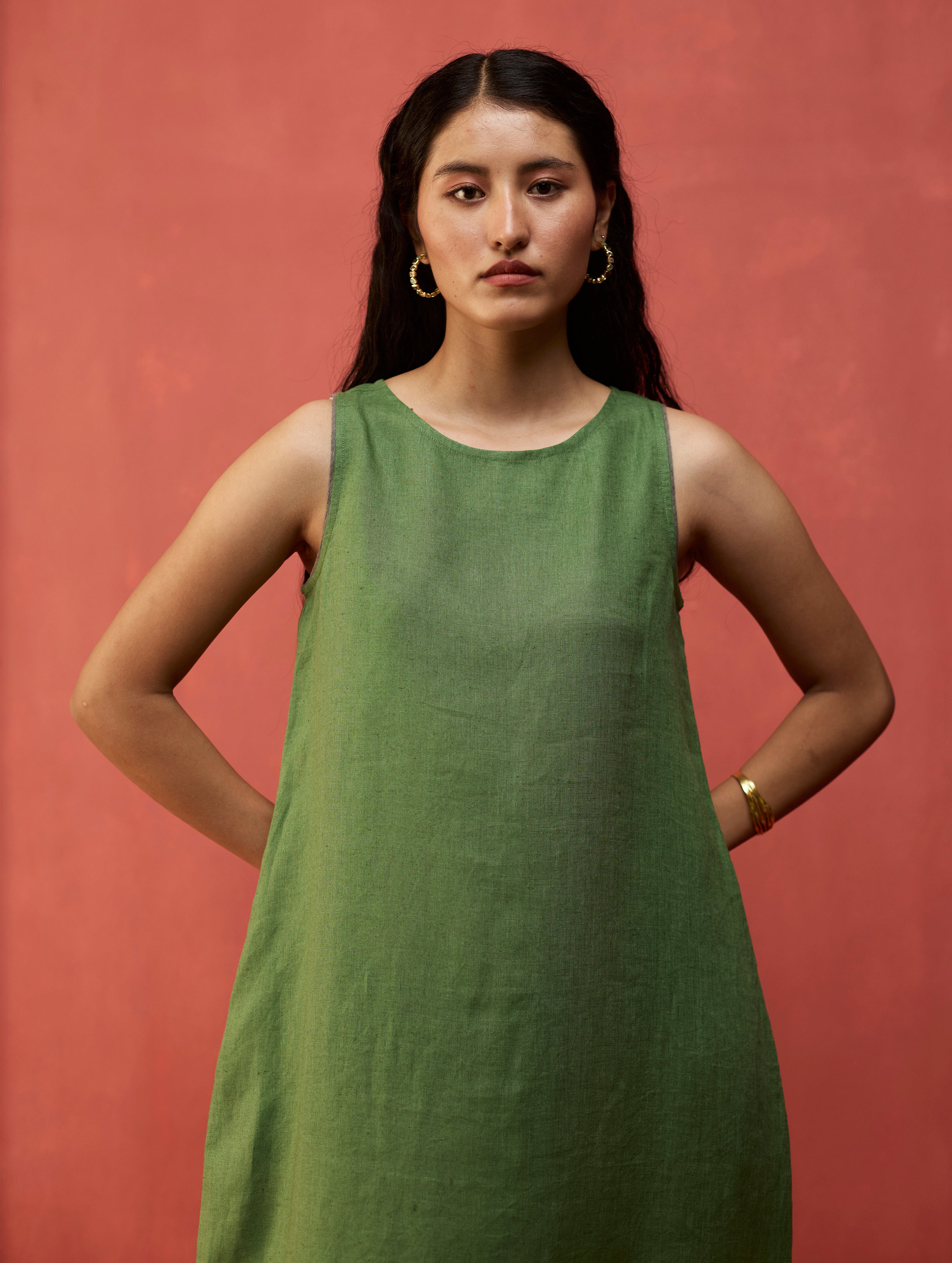 Juro Linen Parabola Dress - Fern Green - Image 3