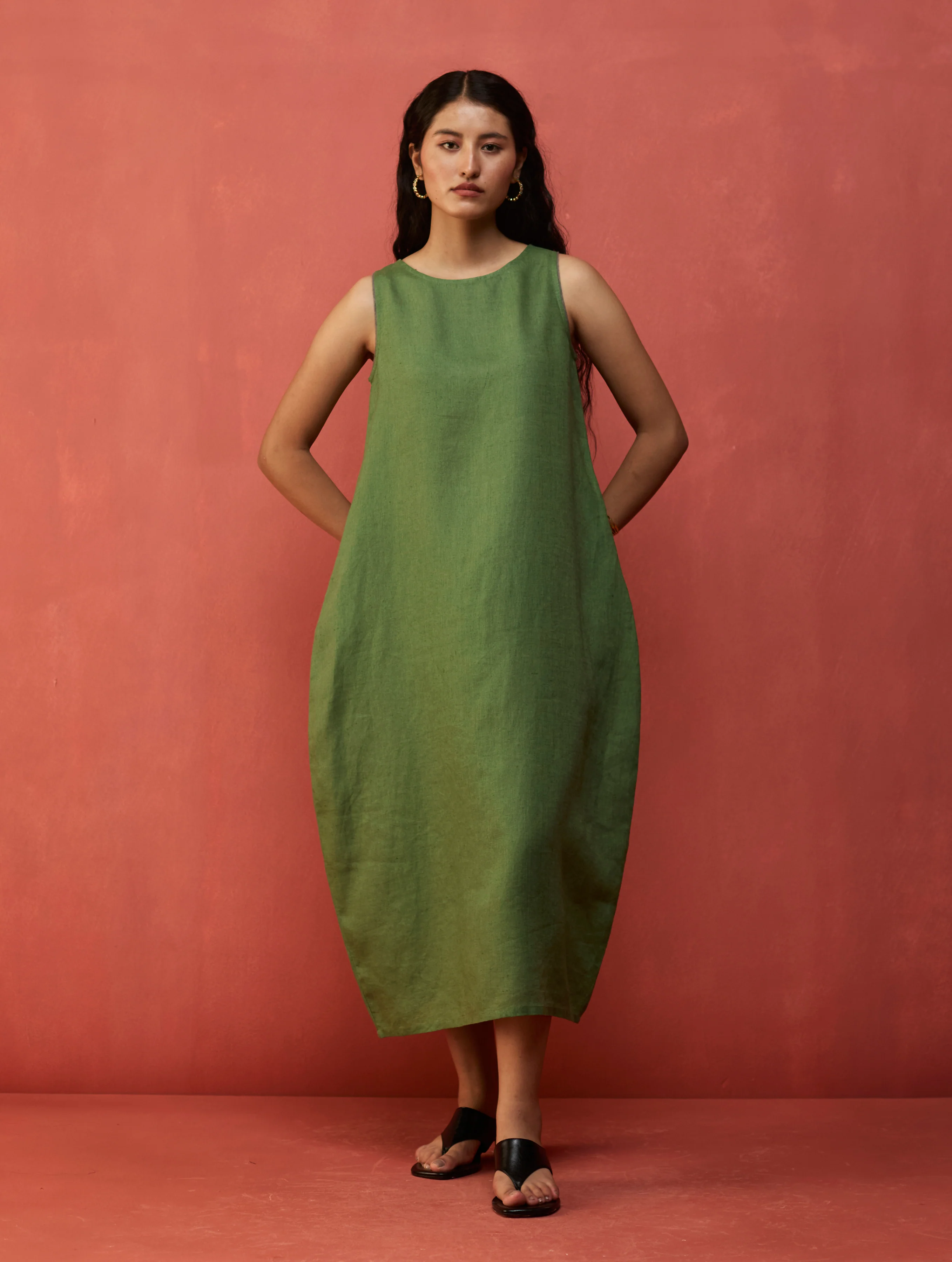 Juro Linen Parabola Dress - Fern Green - Image 4
