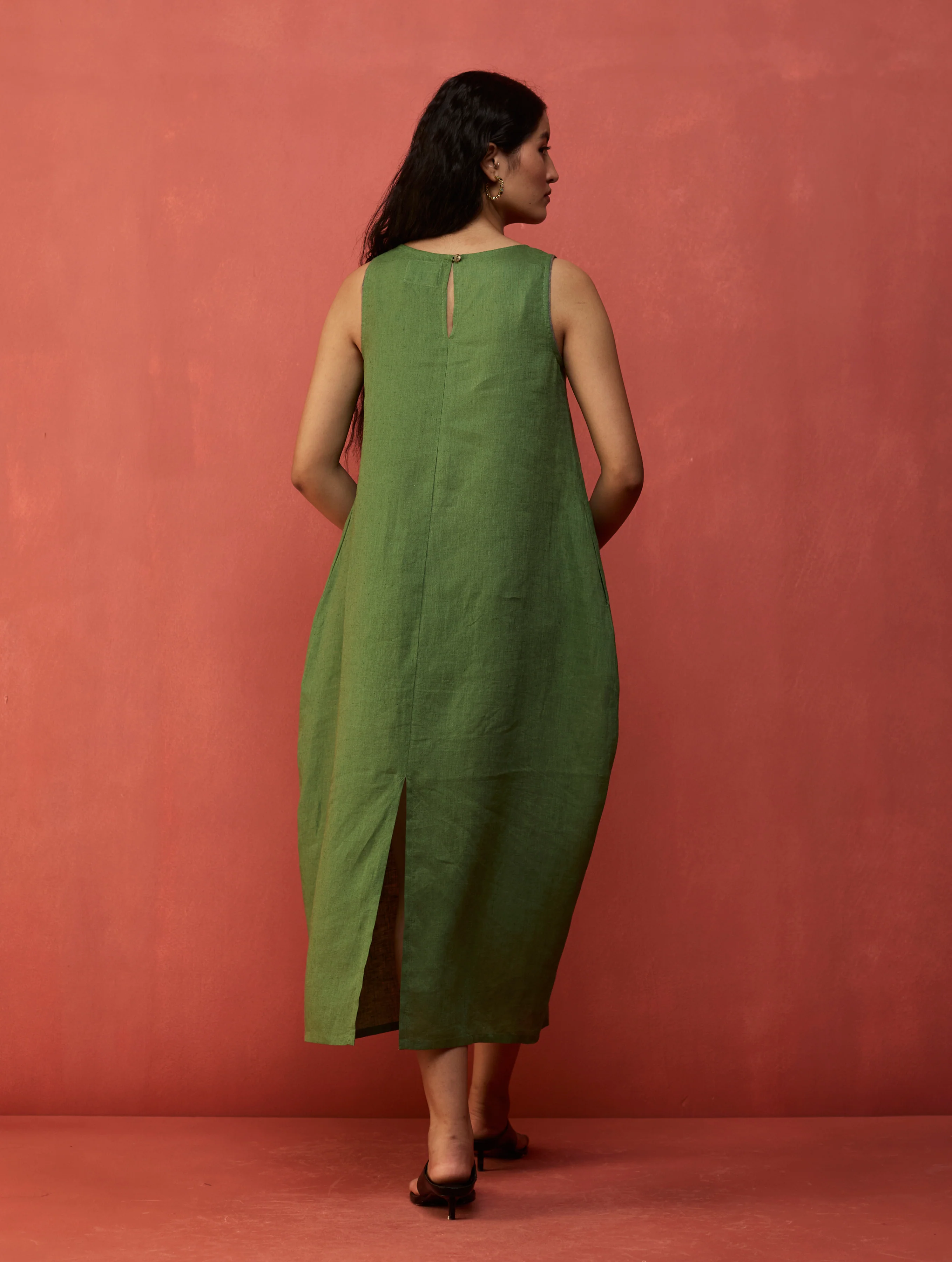 Juro Linen Parabola Dress - Fern Green - Image 7
